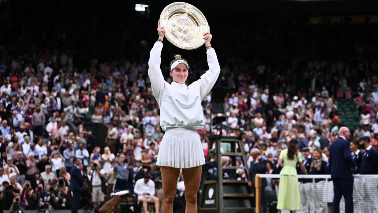 Marketa Vondrousova Vence A Ons Jabeur Y Se Corona En La Final Femenil