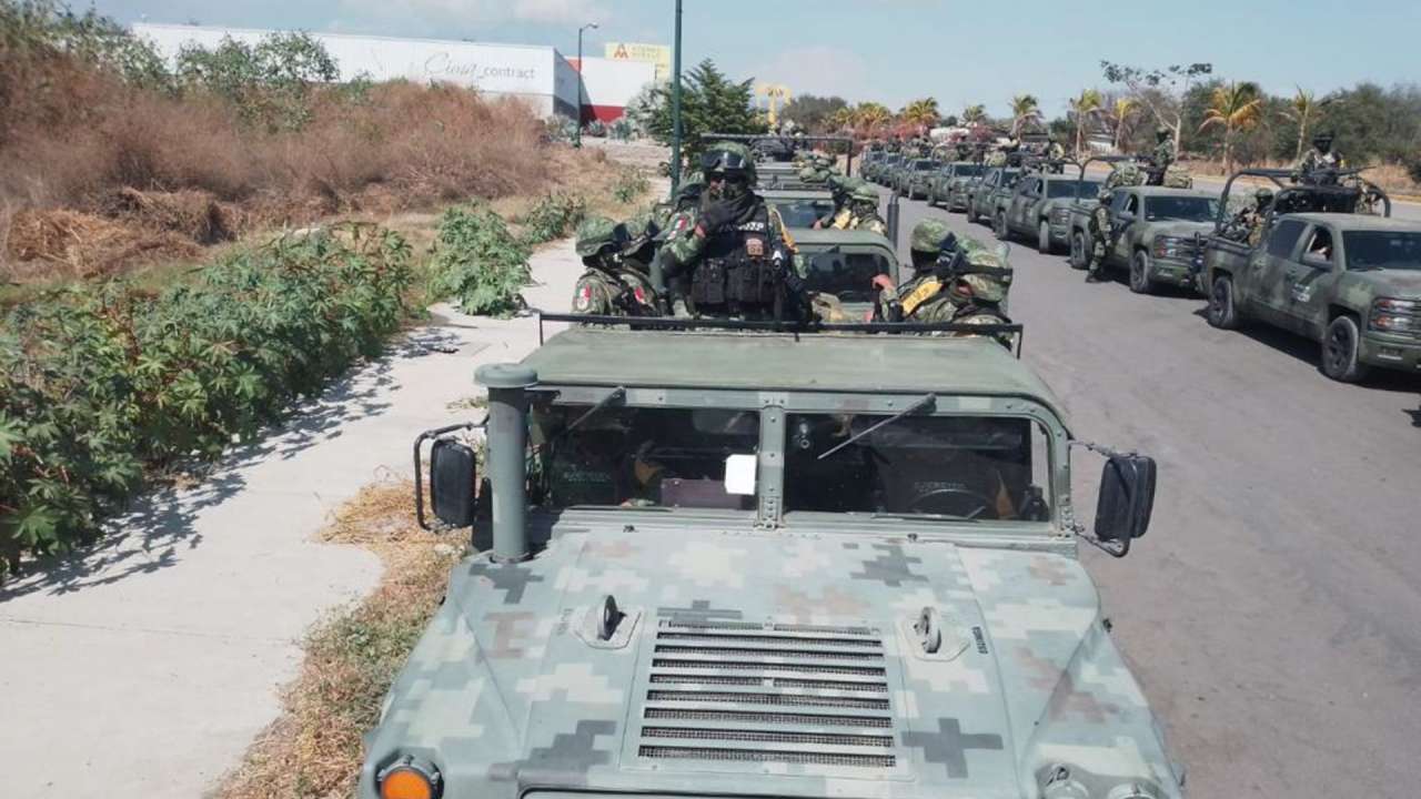 Llegan A Nuevo Laredo Militares Del Ej Rcito Para Reforzar Seguridad En