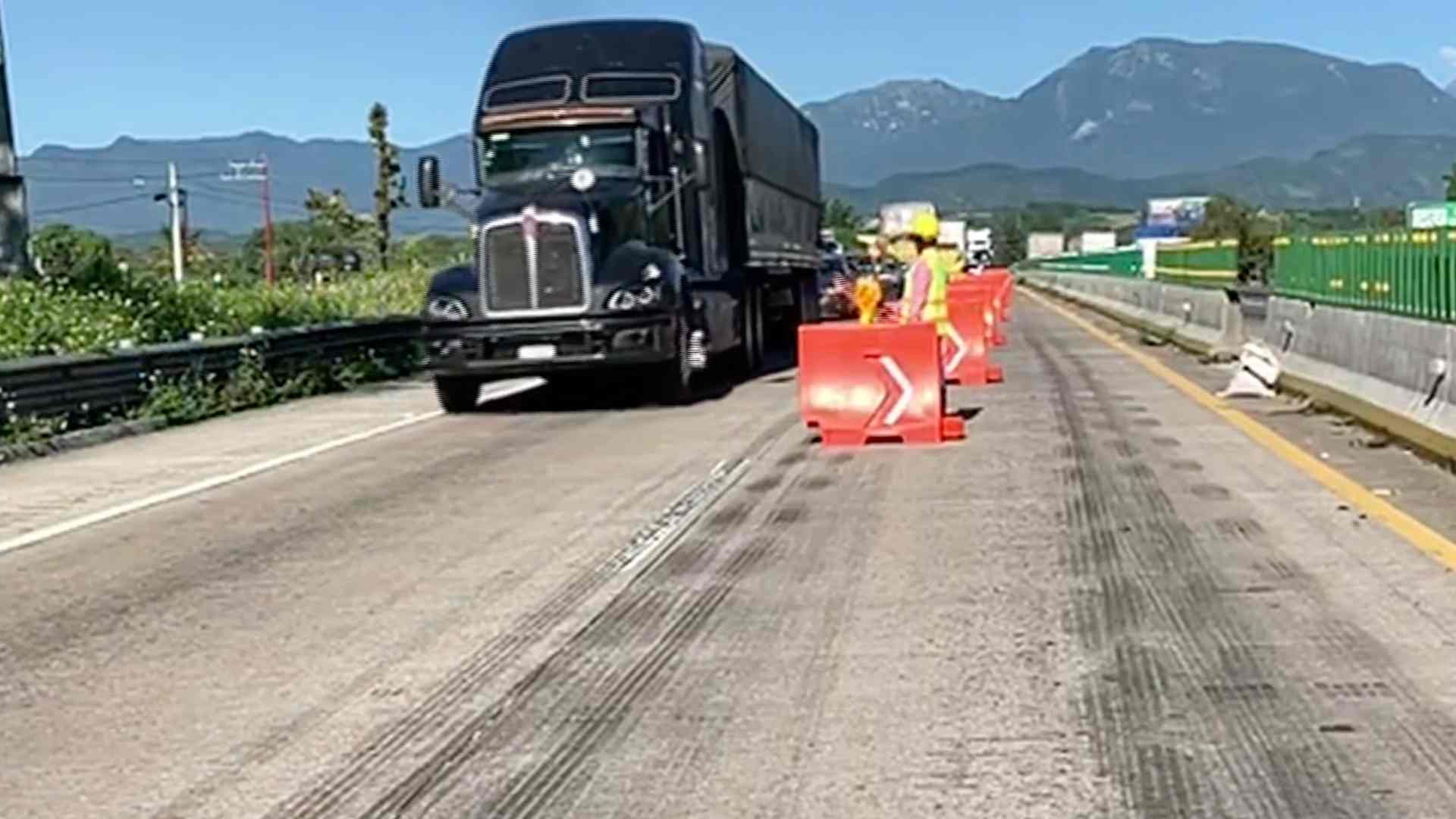 Cierran Carriles De Puente Metlac En Autopista Orizaba C Rdoba N