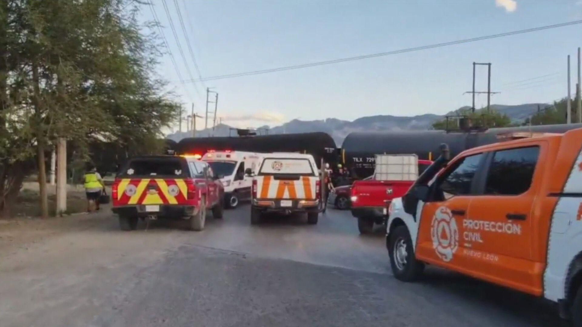 Tráiler es Embestido por el Tren al Intentar Ganarle el Paso en ...
