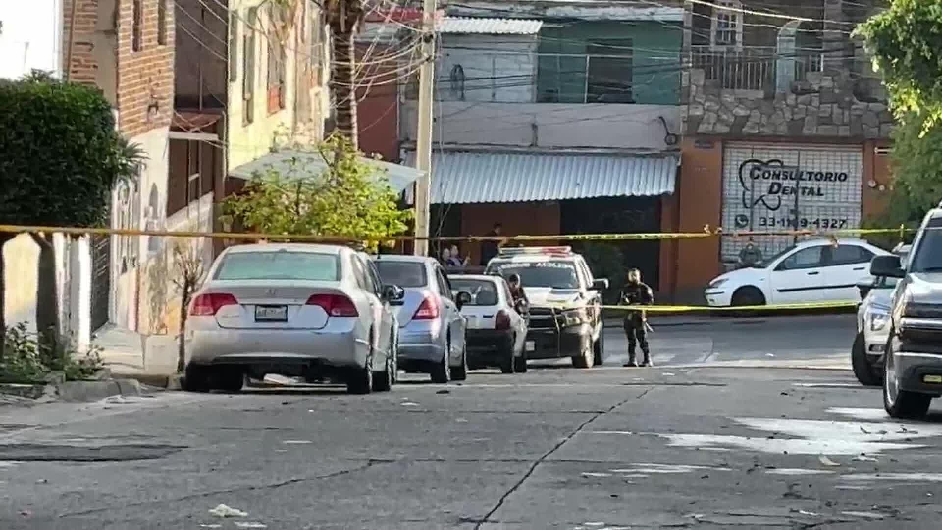 Atacan a Hombre a Balazos al Salir de su Casa en Oblatos, Guadalajara