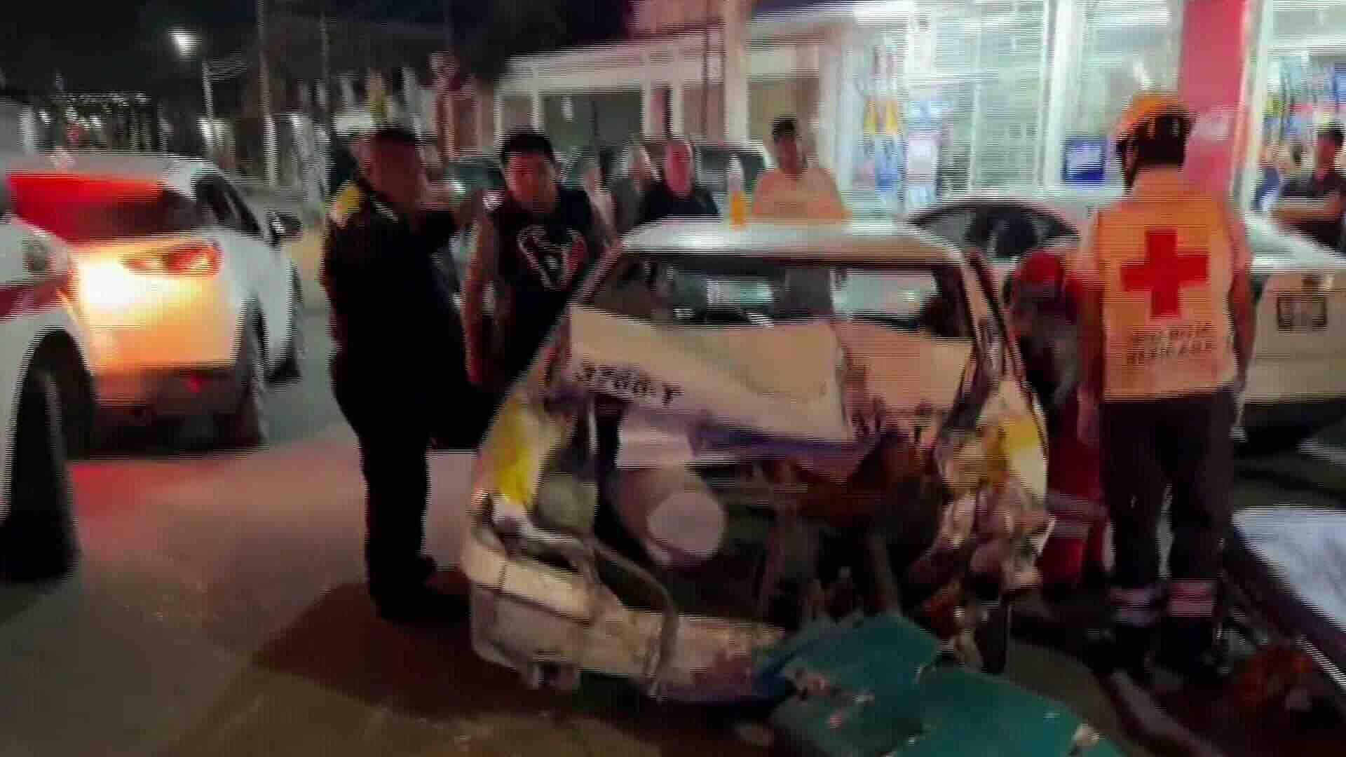 Choque entre Transporte Público, Taxi y Auto en Zona Centro de Saltillo ...