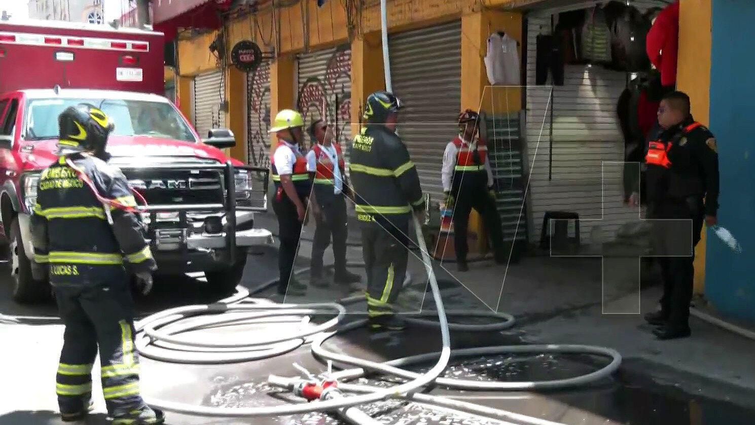 Bomberos Atienden Incendio en Bodega en el Centro de la CDMX | N+ FORO ...