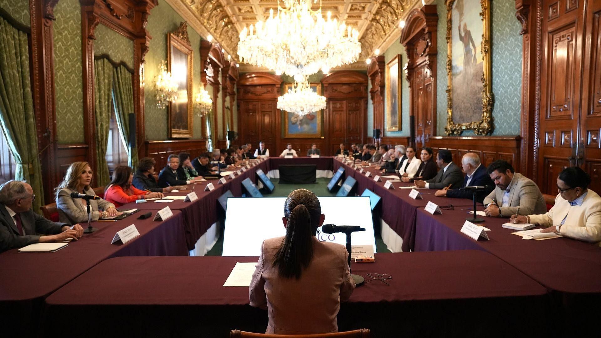 Sheinbaum se Reúne con Gobernadores en Palacio Nacional, ¿Qué Temas ...