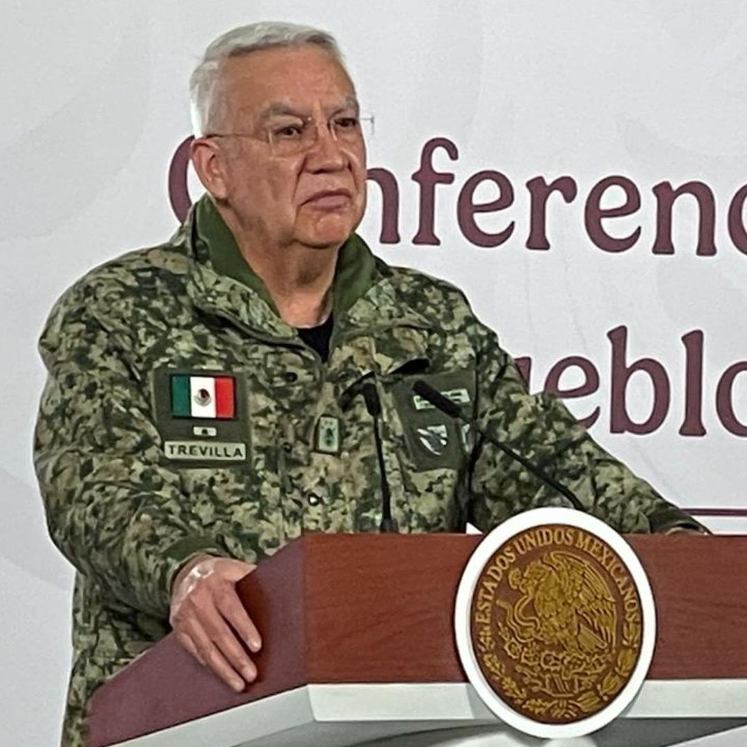 El secretario de la Defensa Nacional, Ricardo Trevilla Trejo.