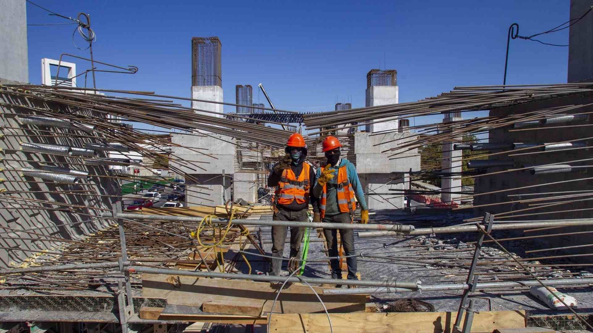 Trabajadores del Metro de Monterrey