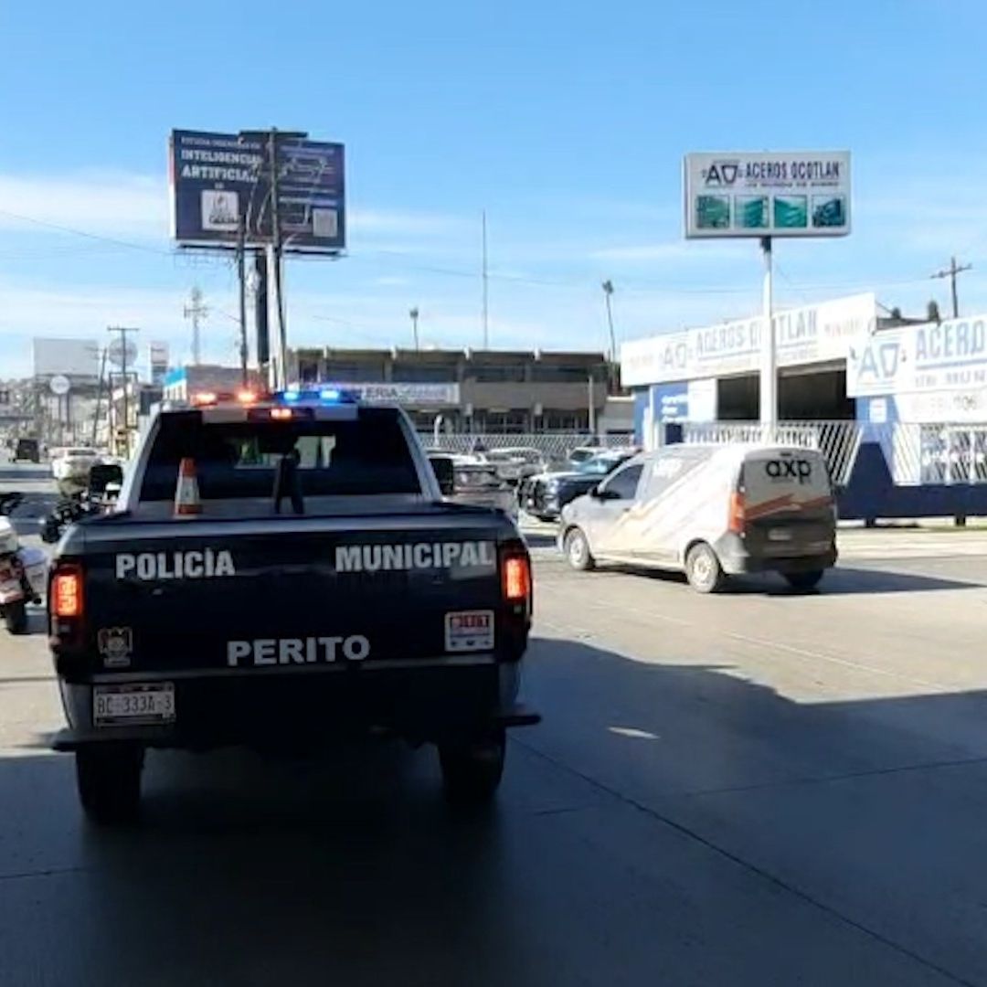 Muere Motociclista tras Accidente con Camión en Zona 5 y 10 de Tijuana
