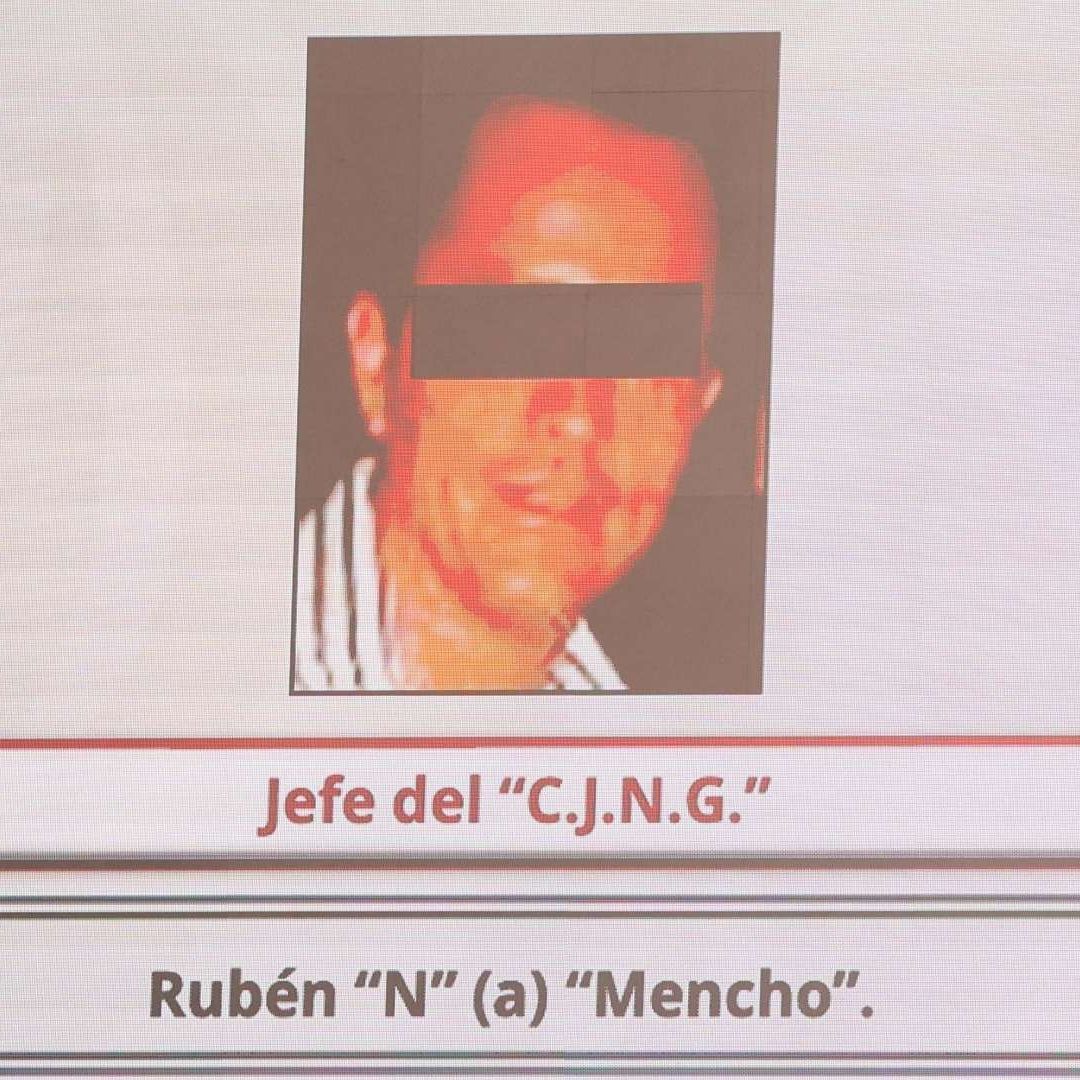 Ficha técnica de ‘El Mencho’ presentada en la conferencia mañanera. Foto: Cuartoscuro