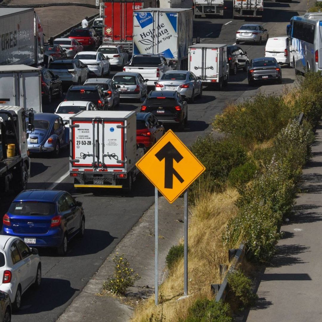 Hay Doble Hoy No Circula lunes 23 de febrero 2026 carros castigados en CDMX y Edomex