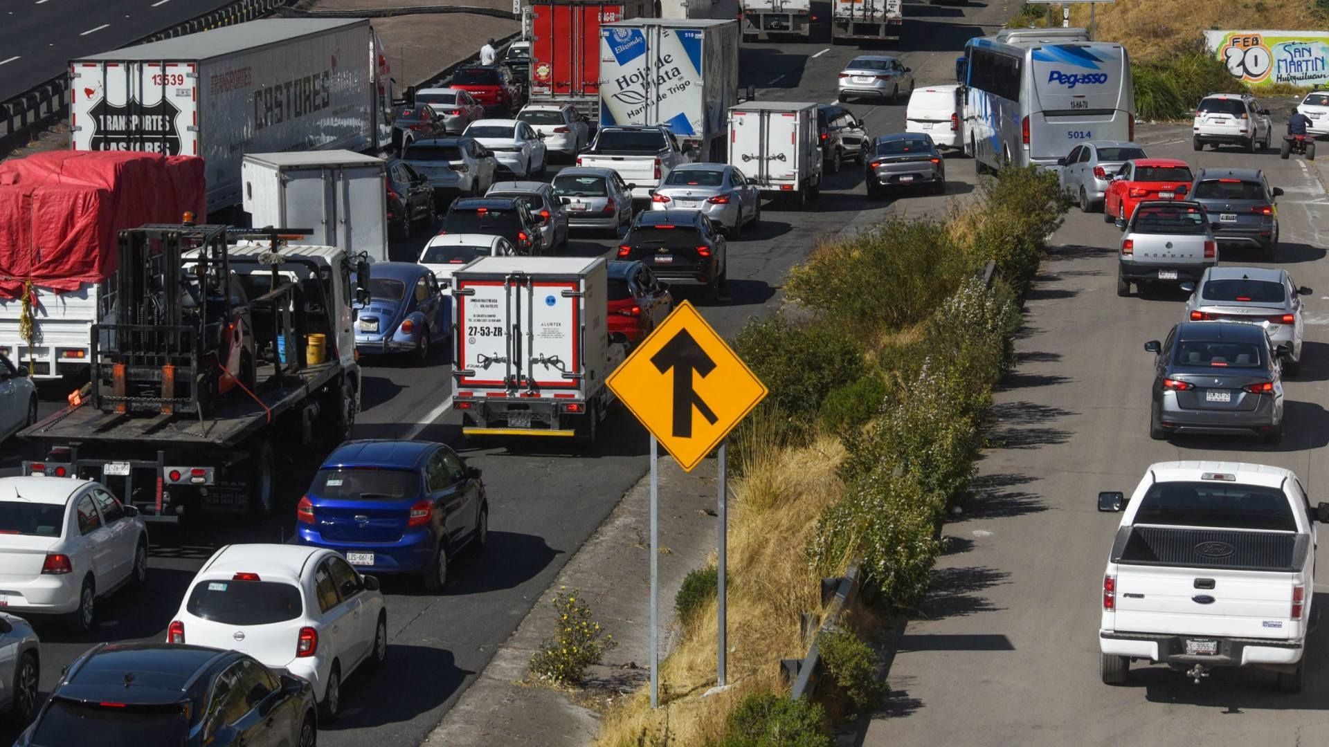 Hay Doble Hoy No Circula lunes 23 de febrero 2026 carros castigados en CDMX y Edomex