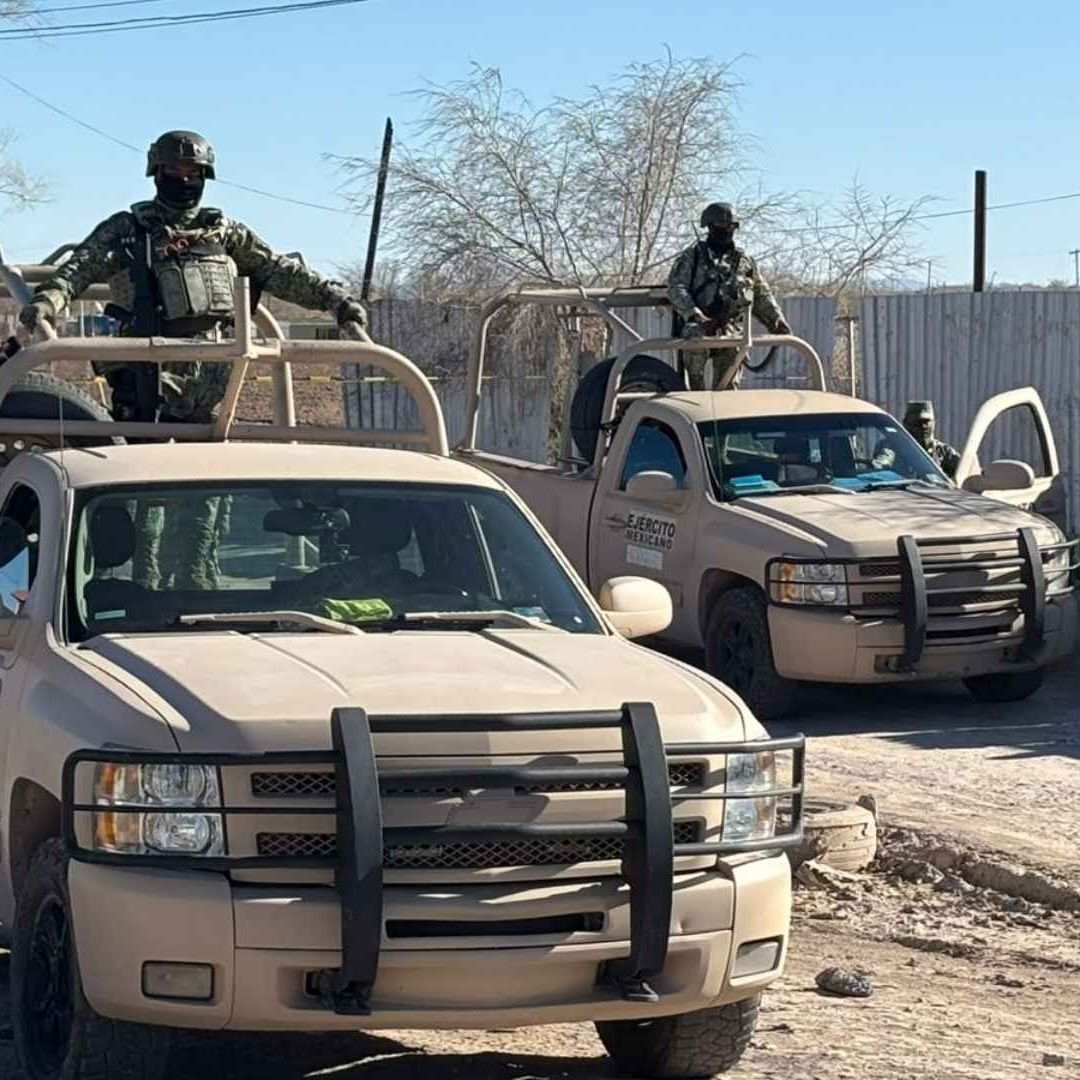 Localizan Cuerpo Envuelto en Lona Azul en Riberas del Bravo, Etapa 7 en Ciudad Juárez