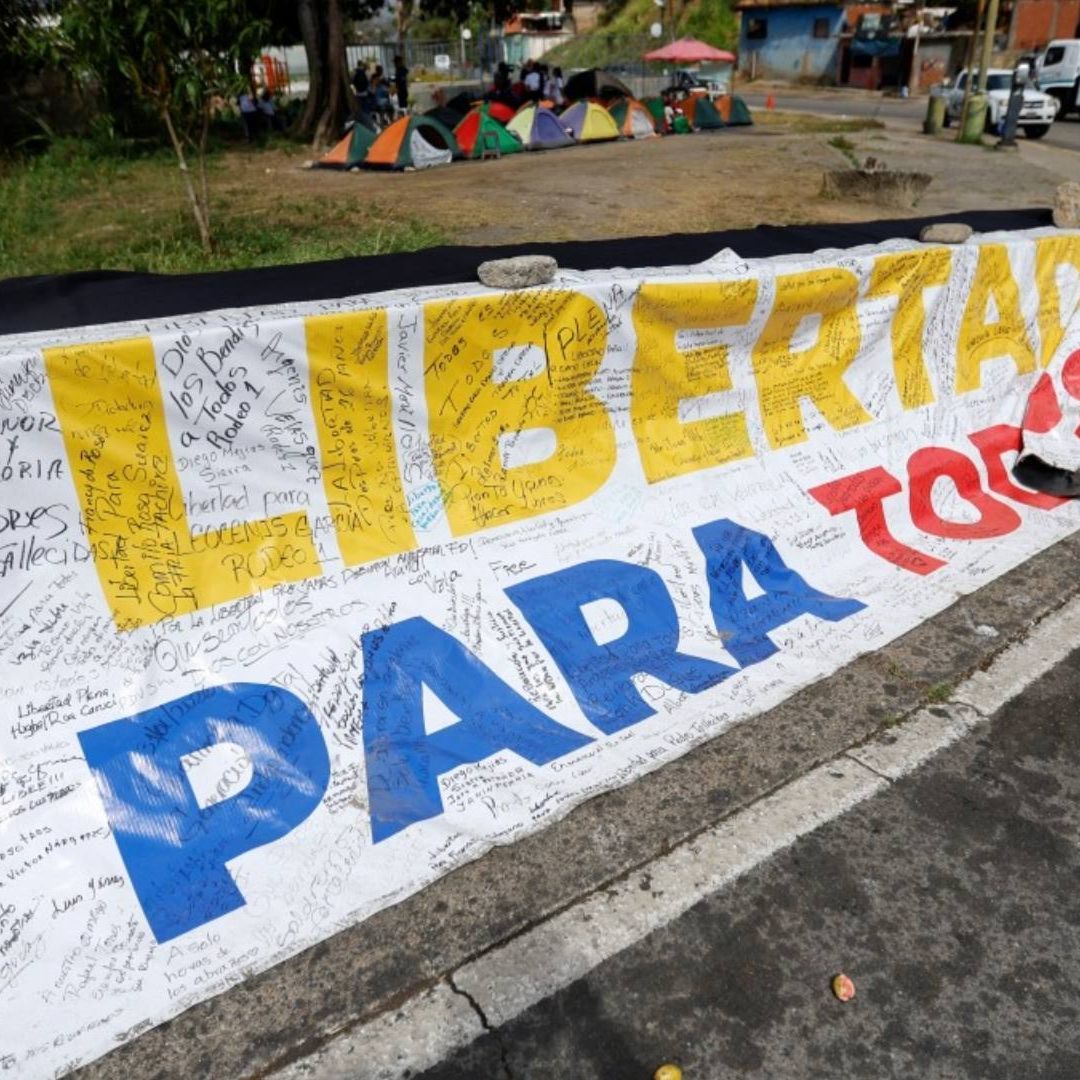 Presos políticos solicitan entrar en ley de amnistía general.
