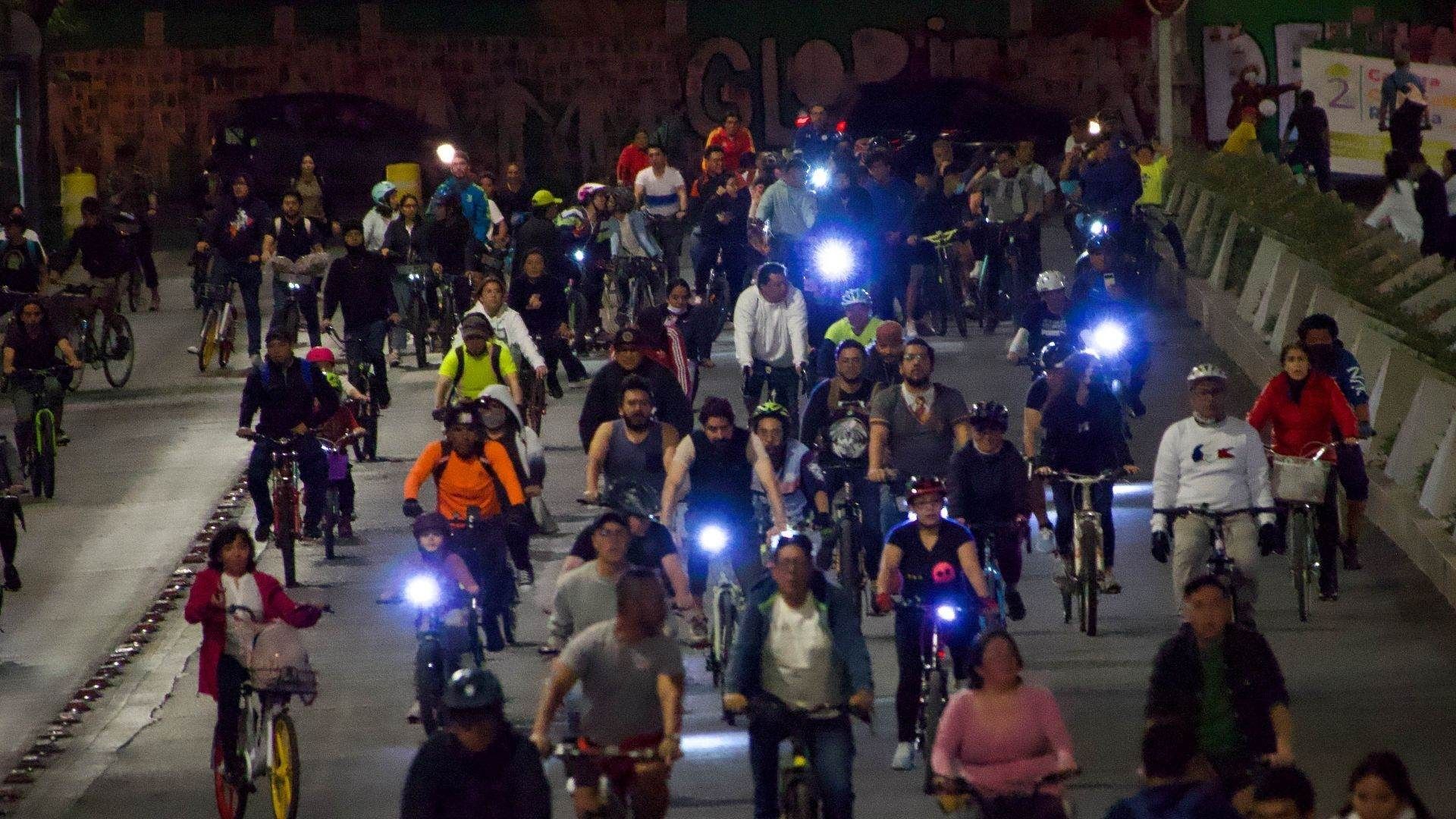 Invitan en CDMX a Primer Paseo Nocturno con Motivo del Día del Amor y de la Amistad