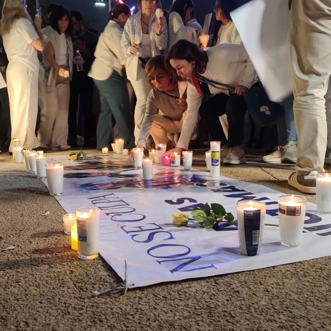 Gran Cadena por la Paz Familiares Amigos Manifestación Protesta Justicia Víctimas Bar Sala de Despecho Angelópolis Estrella de Puebla