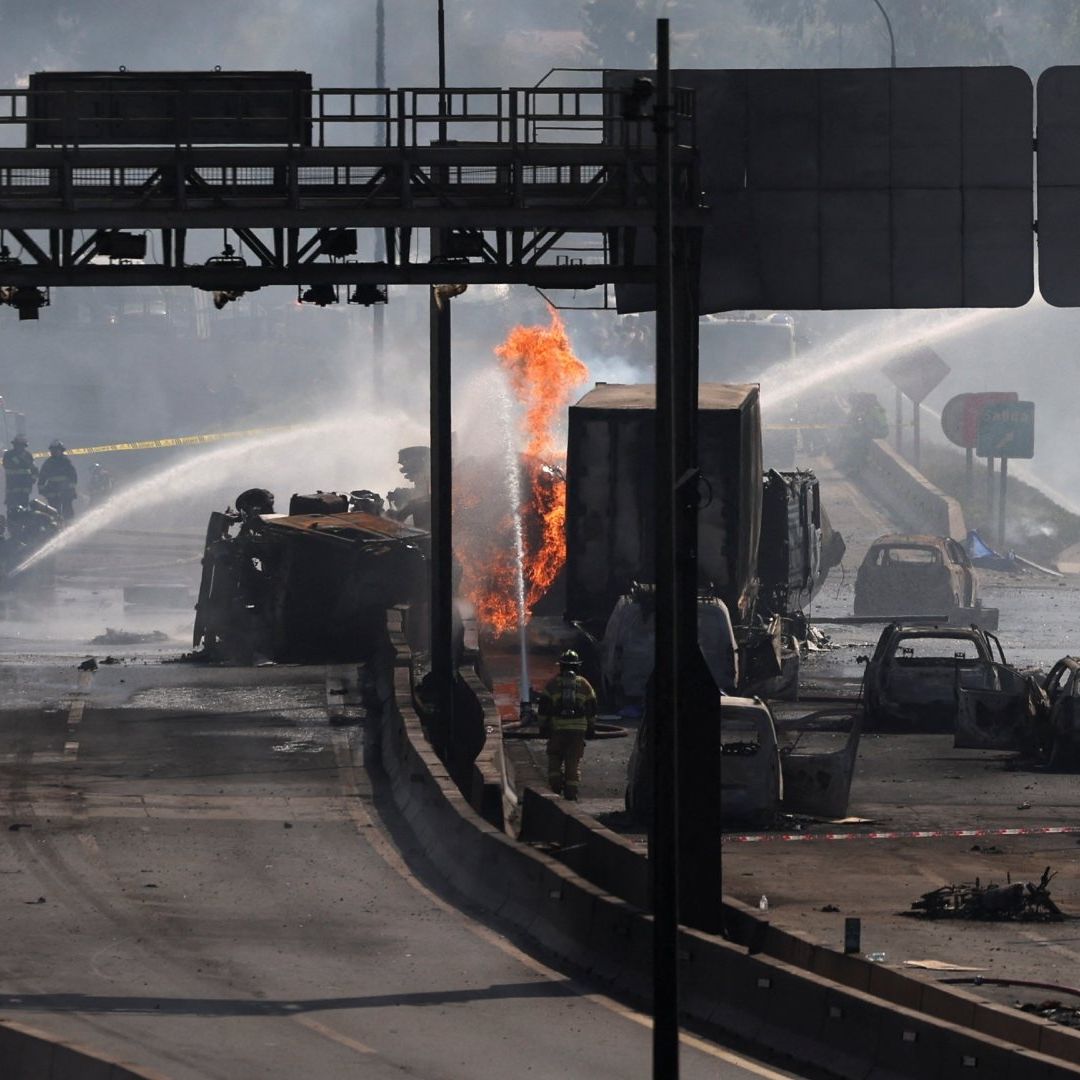 FOTOS: Explosión de Camión con Gas LP Deja Devastación en Chile; Hay Cinco Muertos y 18 Heridos