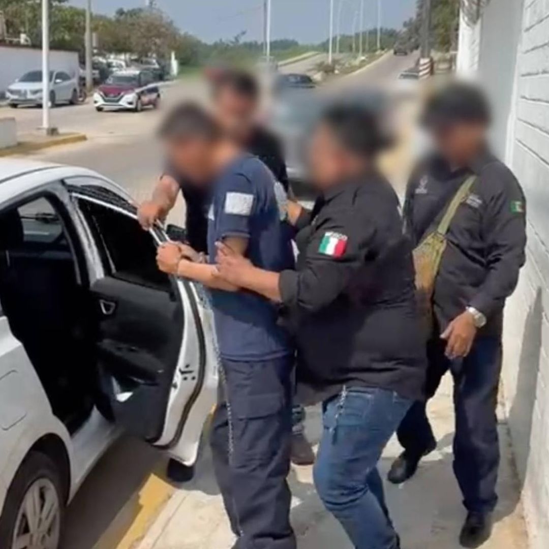 Detienen a Rigoberto "N", Comandante de la Policía de Hidalgotitlán Veracruz por Incumplimiento de Deber Legal