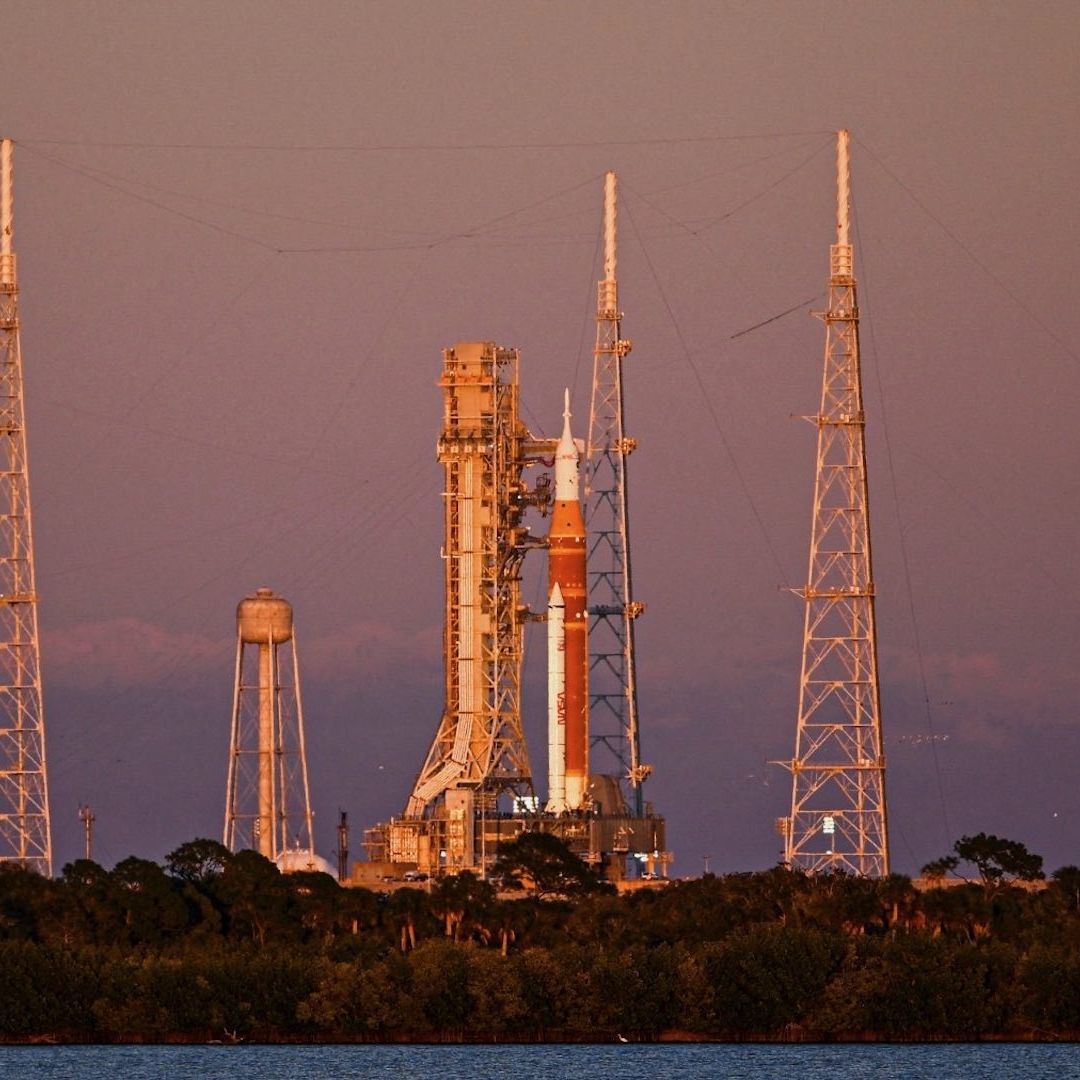 NASA pospone lanzamiento de Artemis II al menos hasta abril