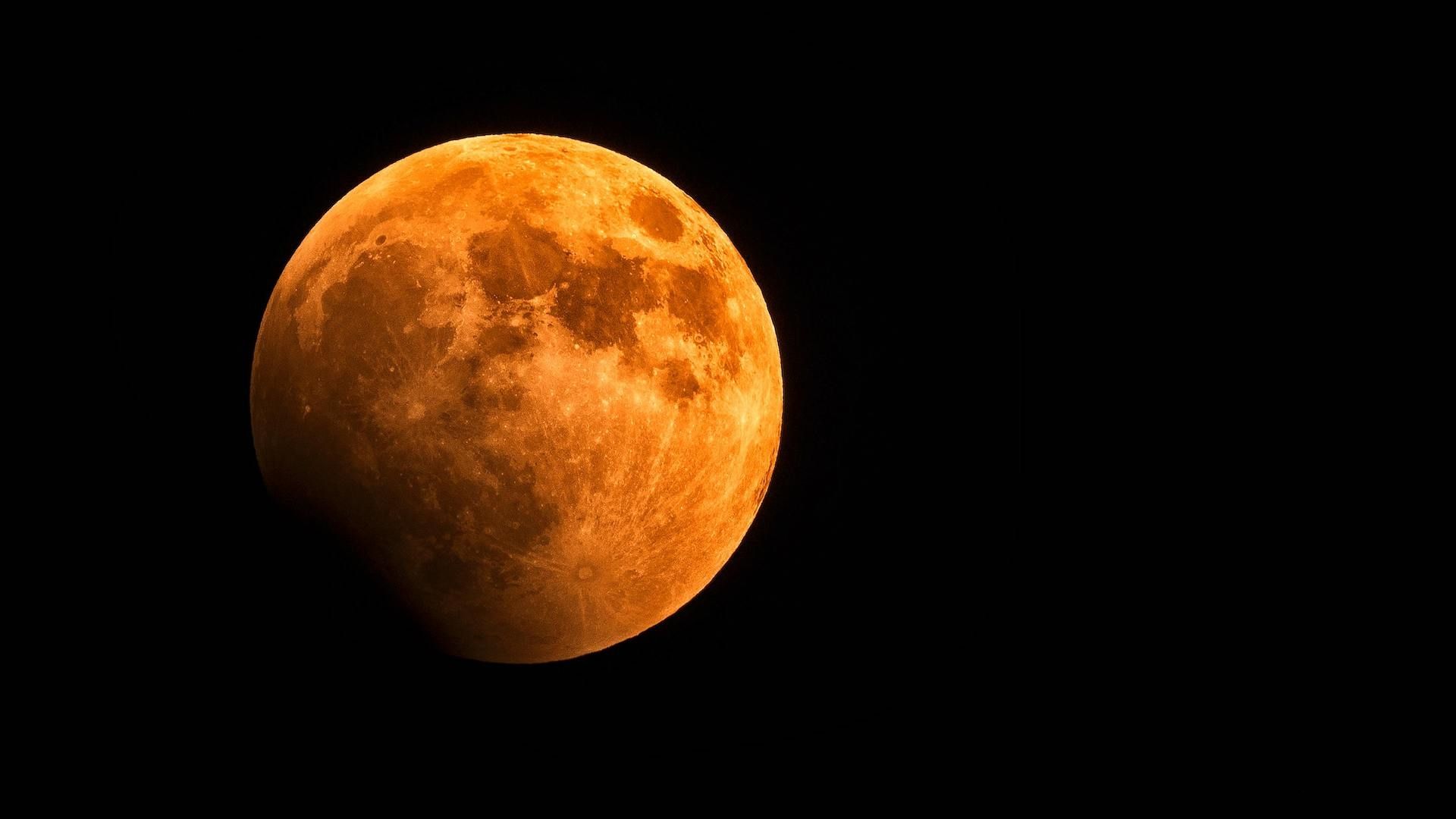 ¿Cuándo es el eclipse total de luna de marzo del 2026?