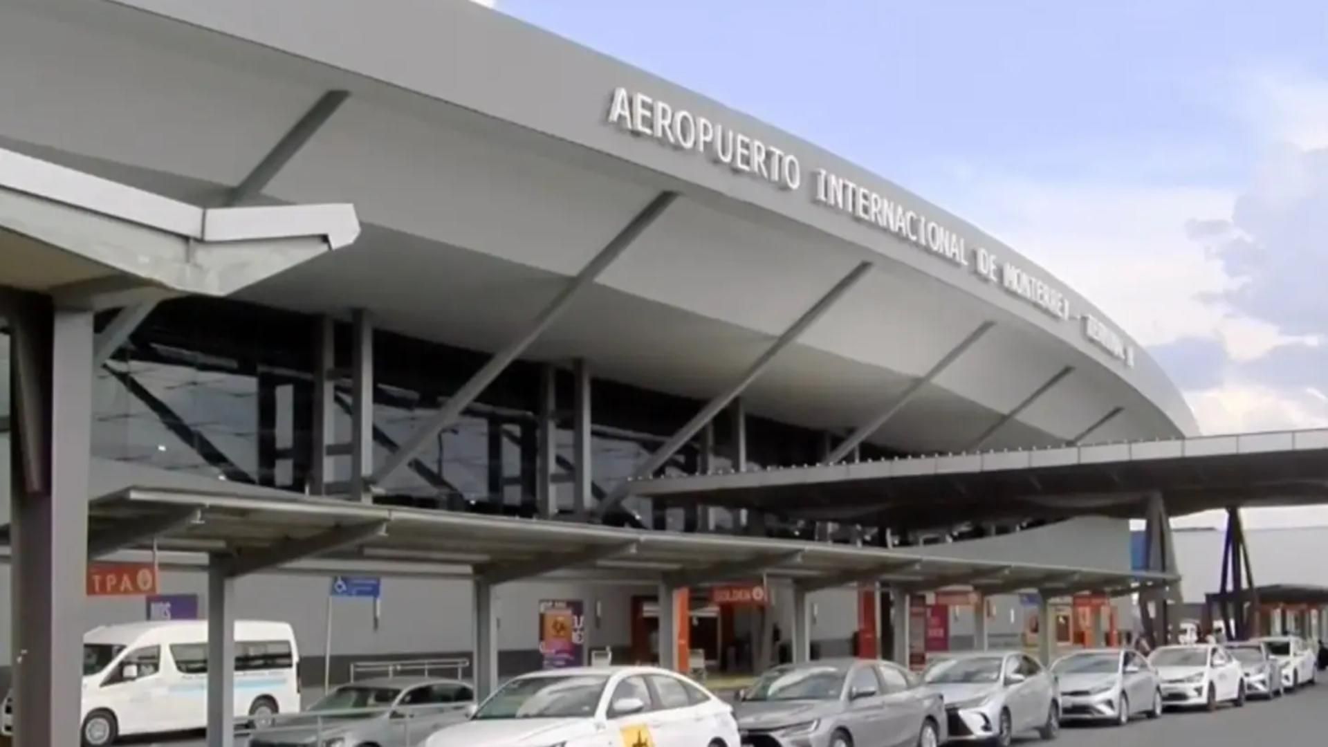 Aeropuerto Internacional Mariano Escobedo