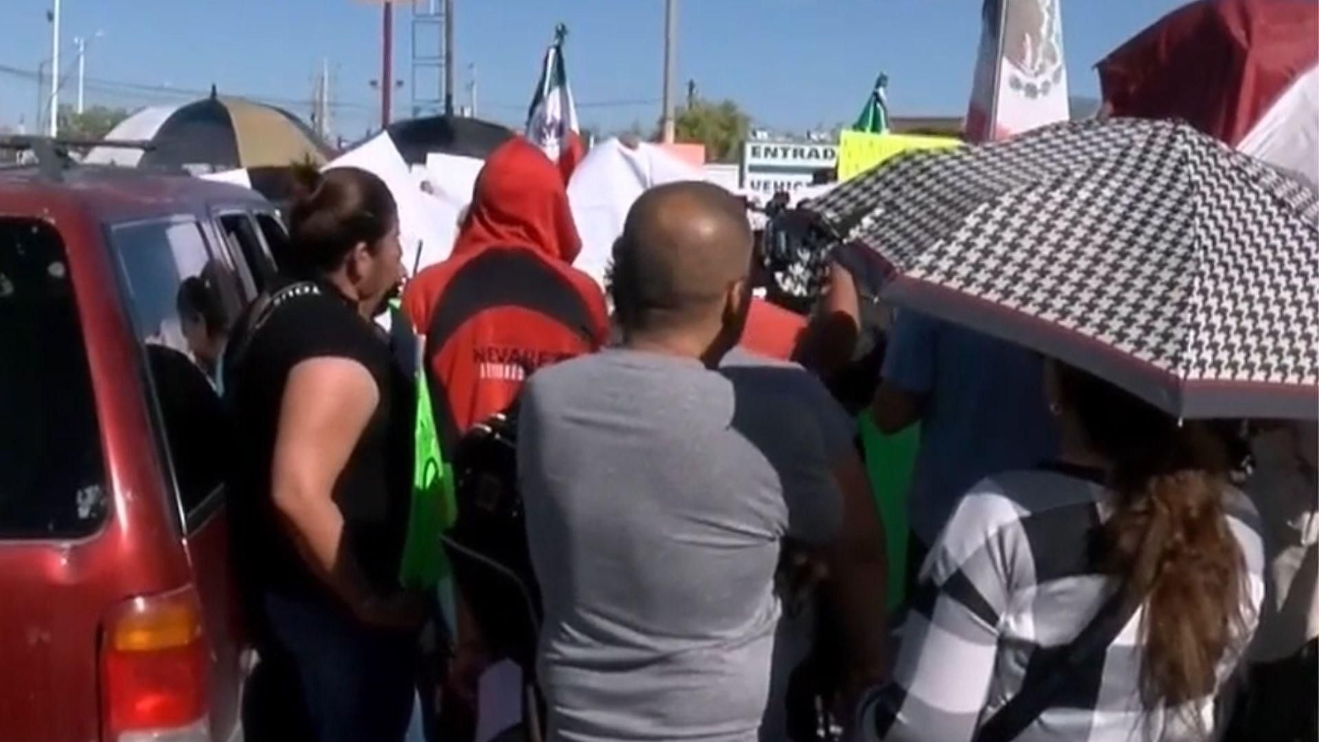 Ciudadanos Protestan por Supuestos Cobros Excesivos de CFE en Ciudad Juárez