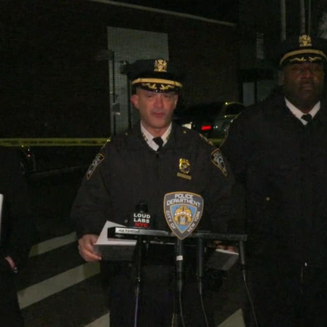 Tiroteo en Queens, Nueva York, Deja a Diez Personas Heridas