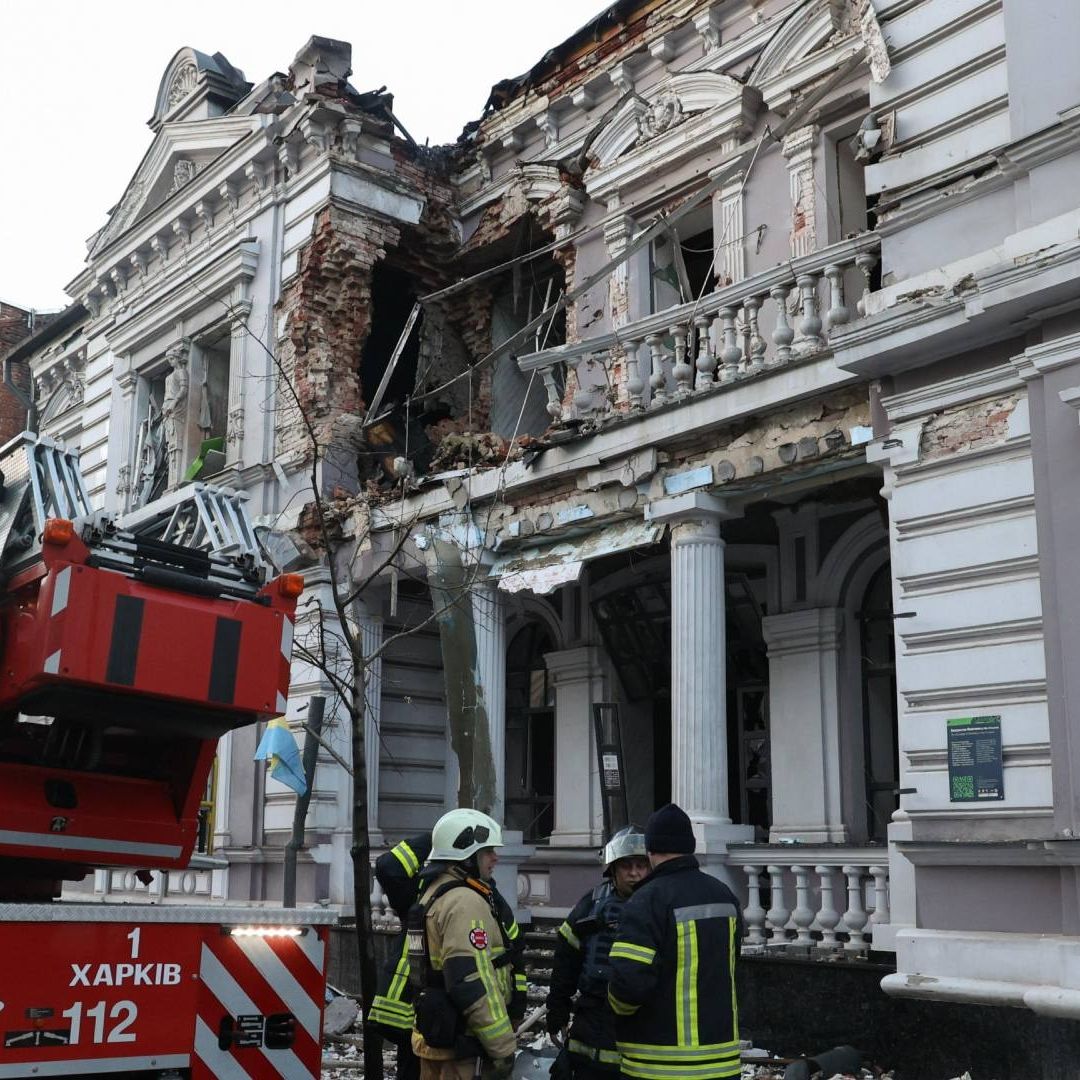 Al Menos Cuatro Muertos y Decenas de Heridos tras Nuevos Ataques de Rusia en Ucrania