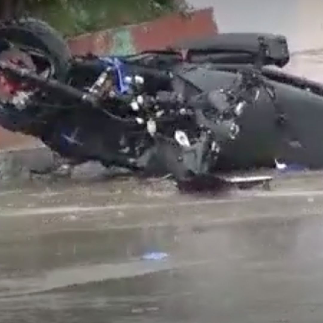 Auto Invade Carril y Mata a Mujer Motociclista en Boca del Río; Conductor es Detenido