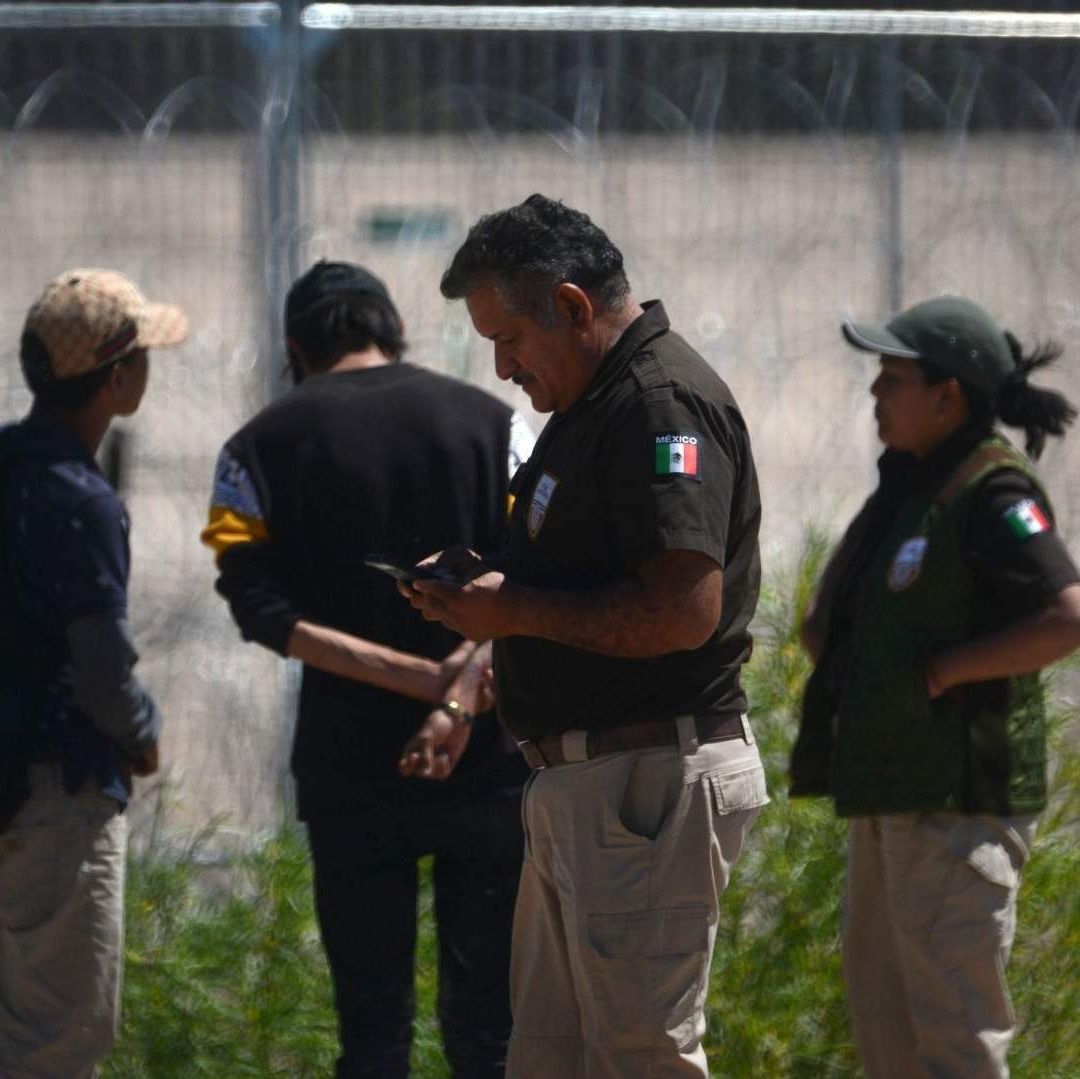 Agentes migratorios