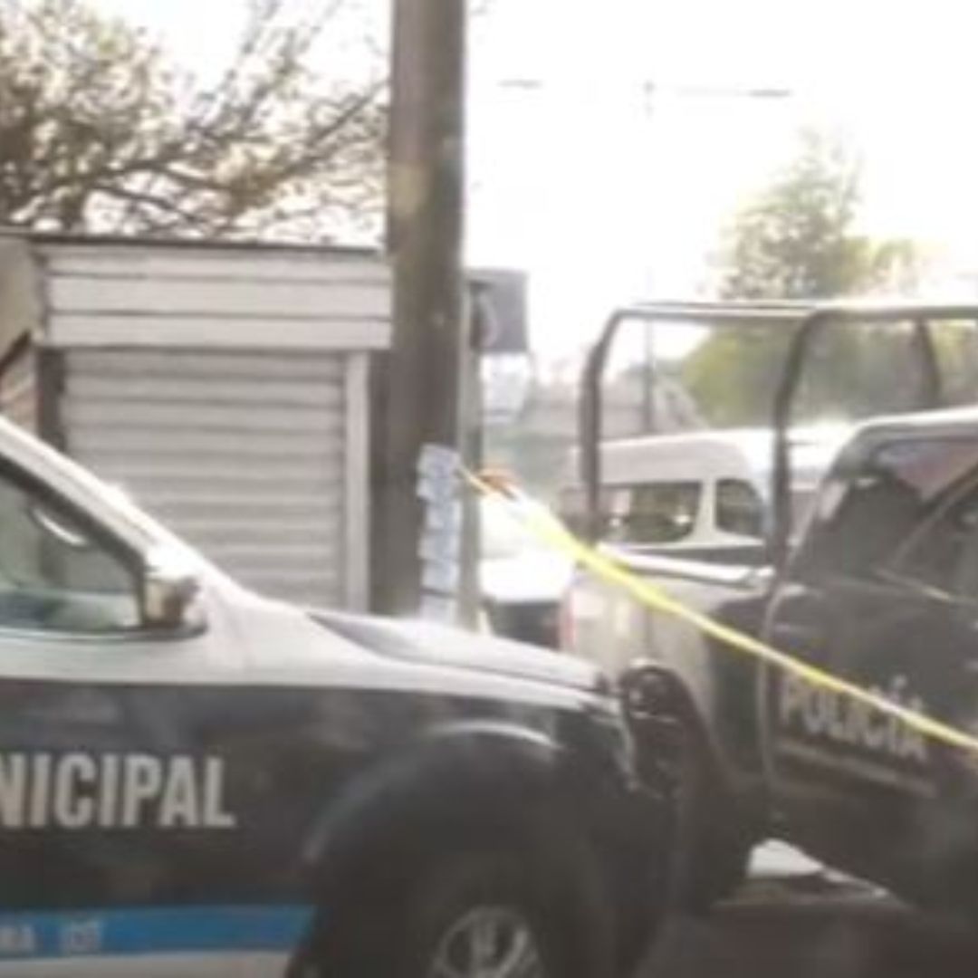 Hallan cuerpo de hombre en calles de Naucalpan, Estado de México