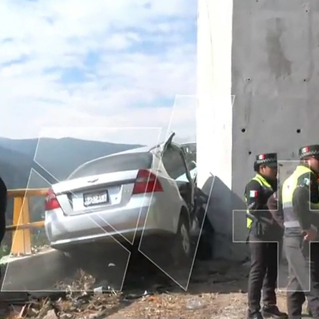 ¿Qué Pasó Hoy en la México-Toluca? Auto Choca contra Columna en la ...