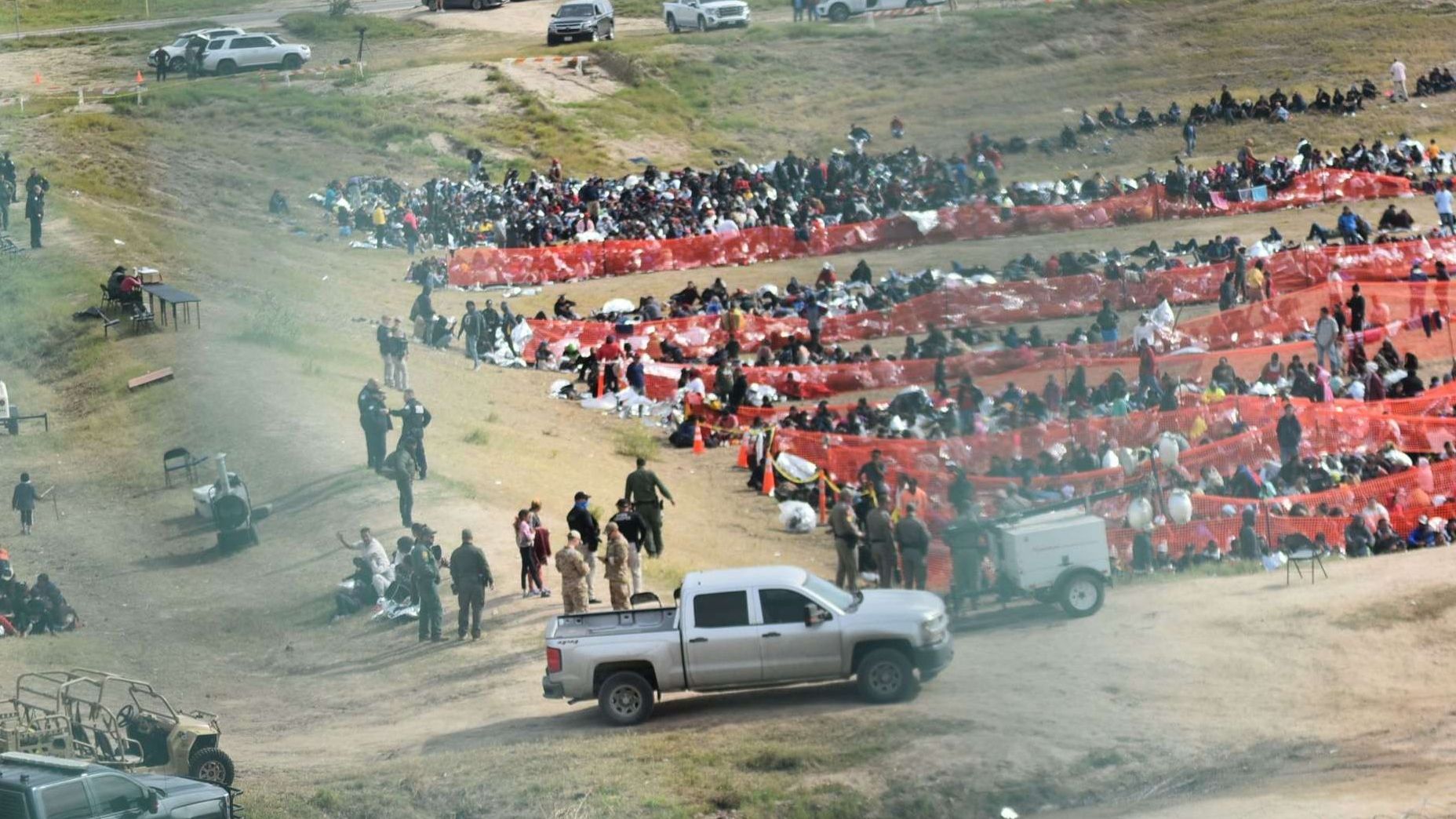 Incertidumbre en Eagle Pass, Texas, Ante Posible Llegada de Migrantes Cuando Trump Asuma en EUA