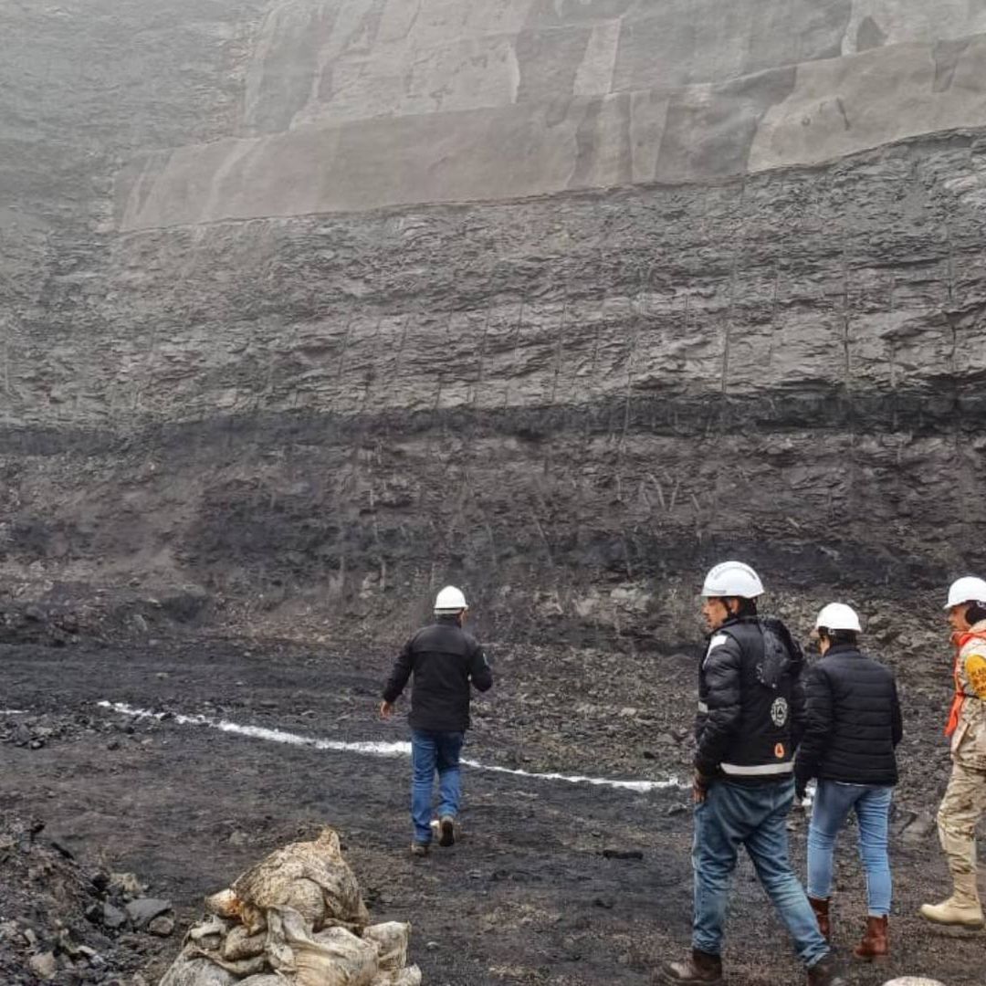 Rescate de Siete Mineros en 'El Pinabete' Podría Realizarse en Dos Semanas