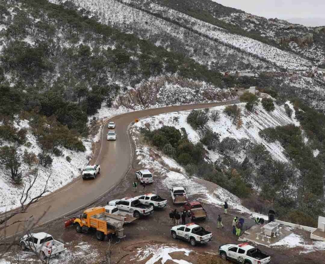Reabren el Puerto San Luis en Carretera Agua Prieta-Janos Tras Nevada en Sonora