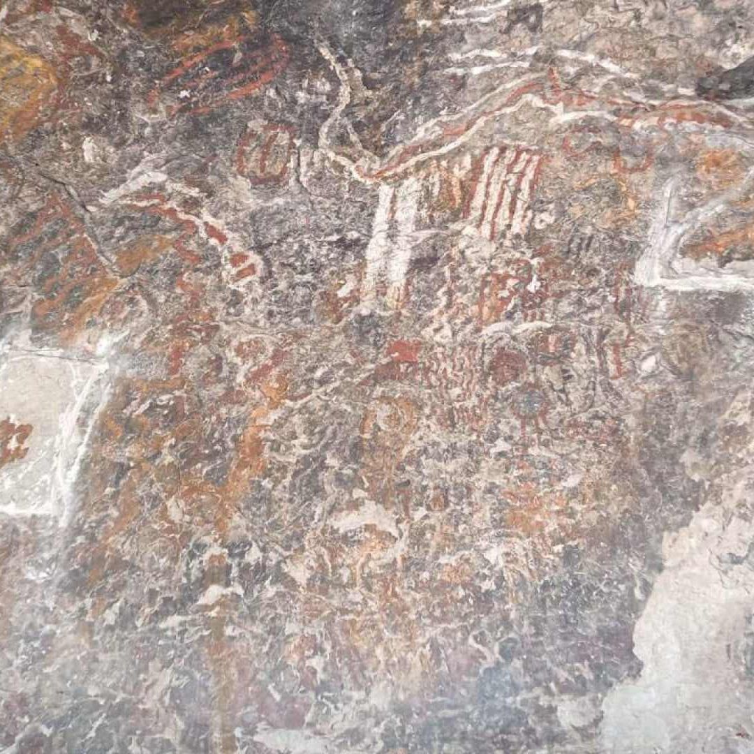 Extraen con Sierra Eléctrica Parte de Pintura Rupestre en Cueva Pinta de Coahuila