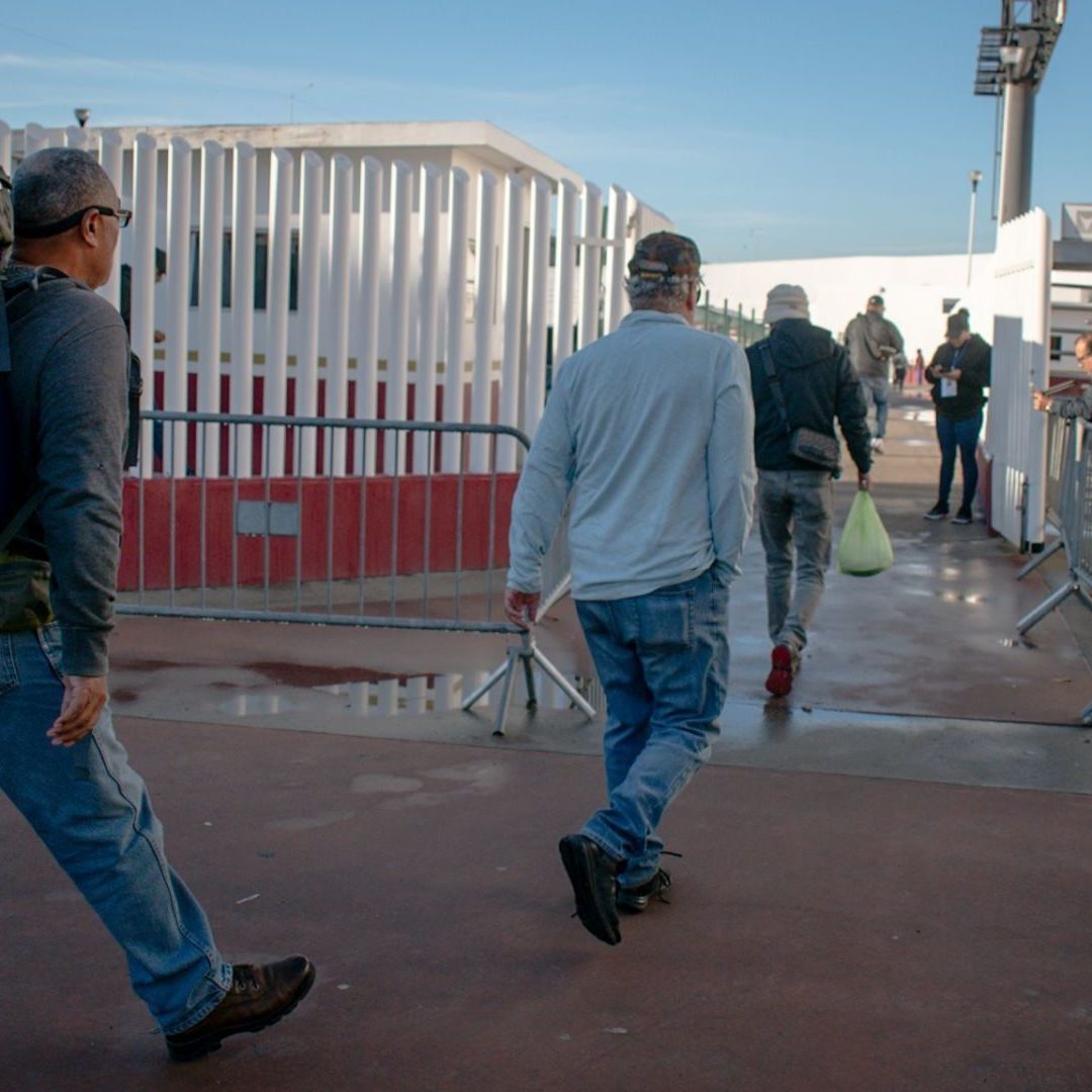 Tijuana Se Prepara para Recibir a Migrantes Mexicanos Que Puedan Ser Deportados