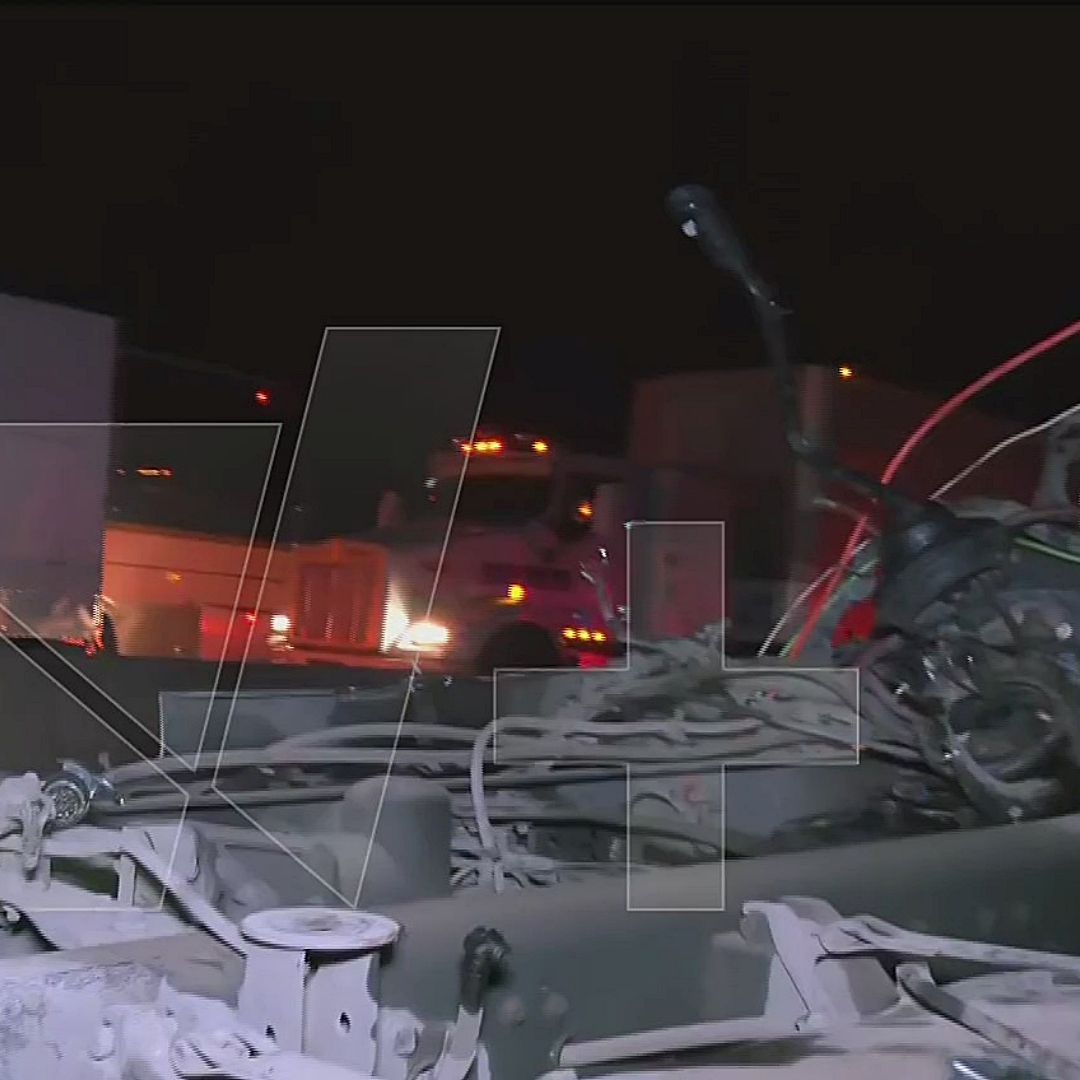 Vuelca tráiler en la México-Toluca y provoca caos vial