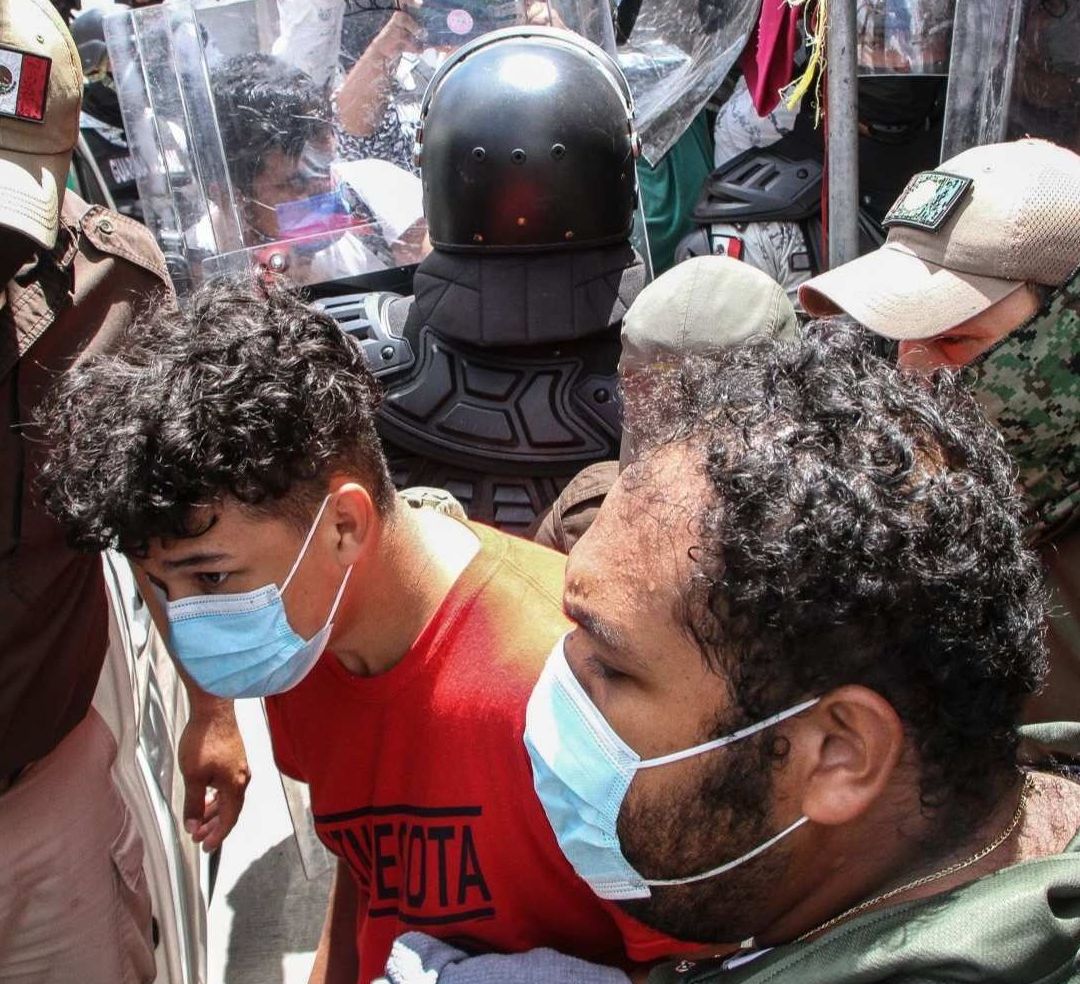 Agentes Migración Operativos para Buscar a Migrantes en Hoteles de Chiapas