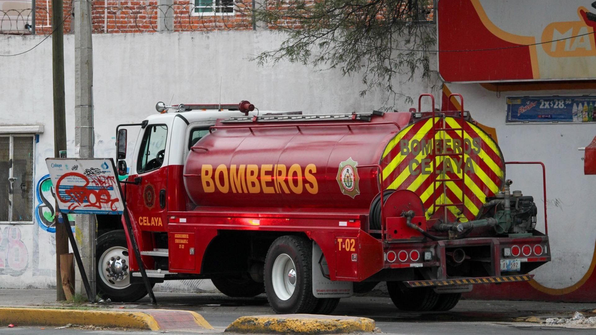 Violencia en Guanajuato Cobra la Vida de un Bombero Cuando Sofocaba Incendio Provocado