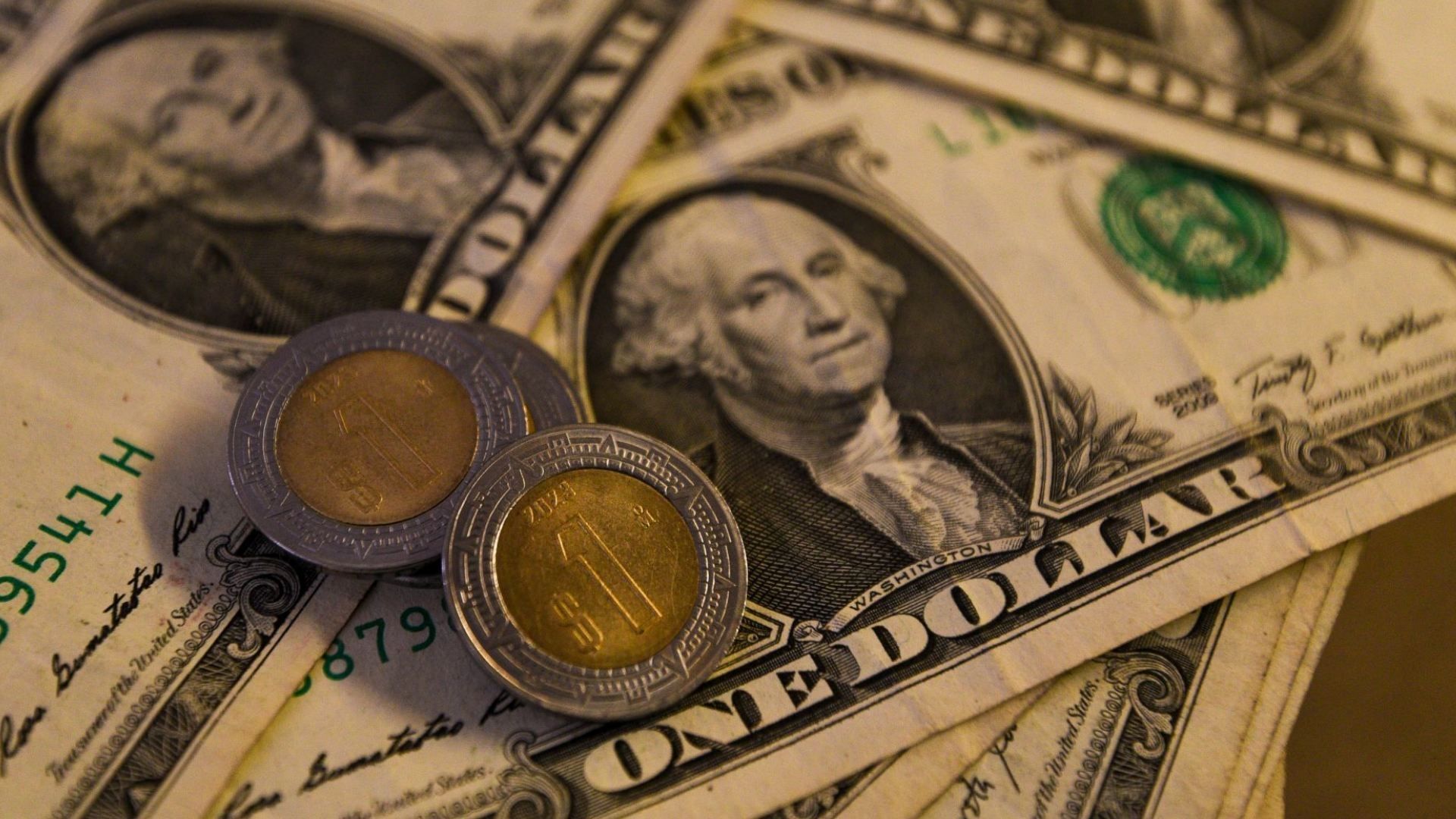 Precio del dólar para el 13 de enero de 2025
