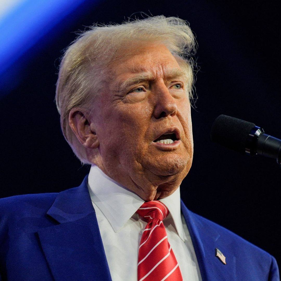 Trump Reacciona a Informe Especial por Actos de 2020: Llama Descerebrado a Fiscal