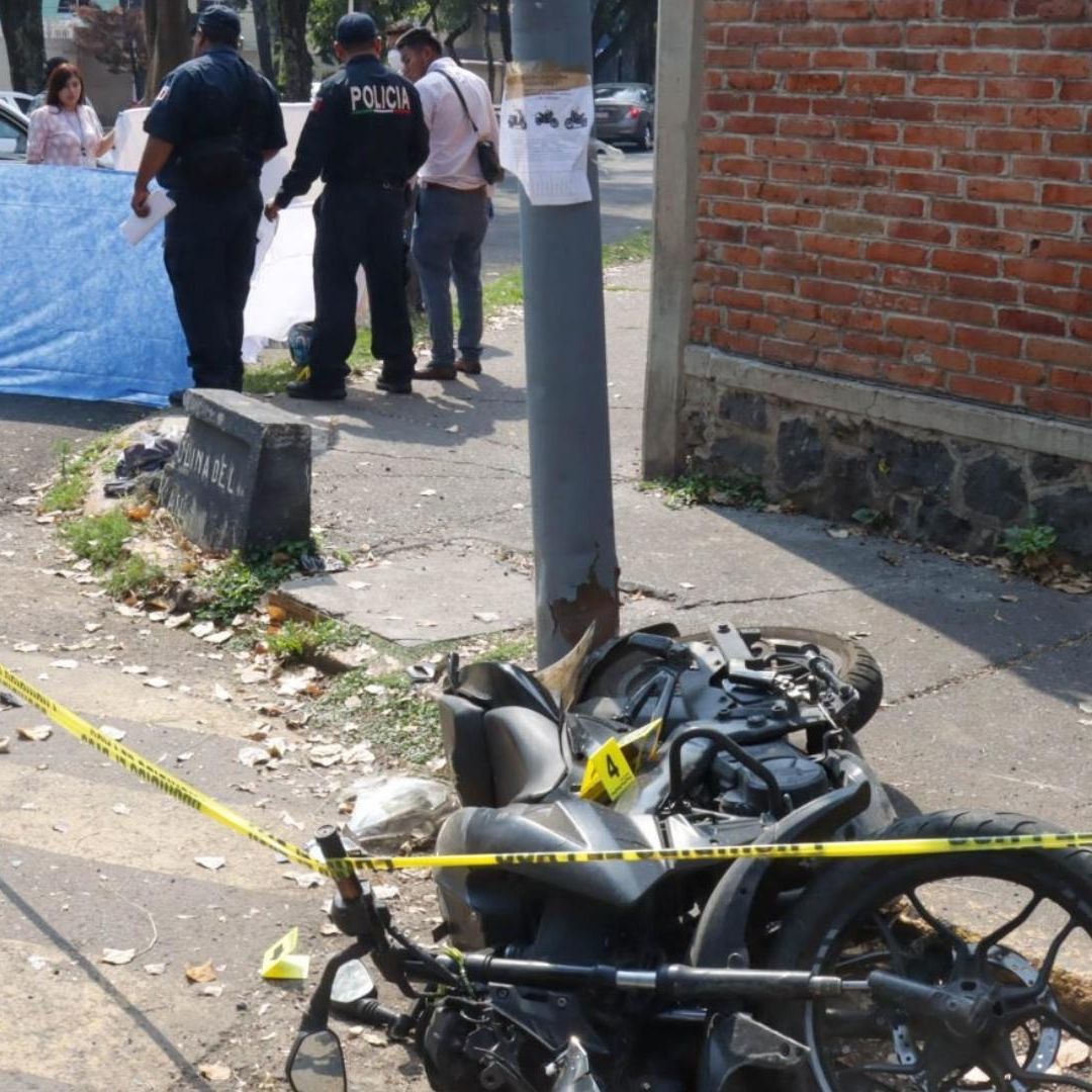 ¿Héroes? Sujetos Matan a Balazos a Ladrón que Huía con Dinero que Robó a Mujer en Naucalpan