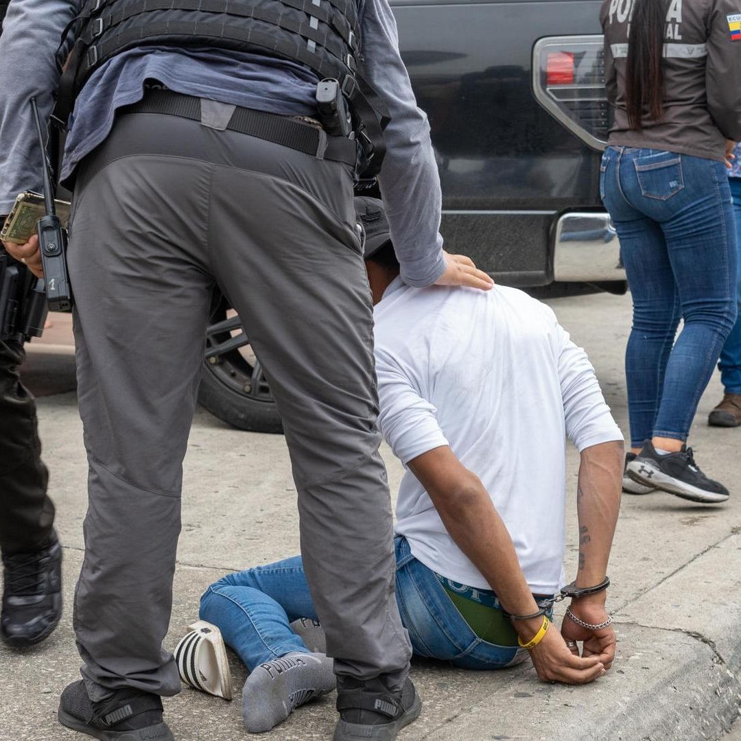 Grupos Criminales en Ecuador Tienen Nexos con Cárteles Mexicanos