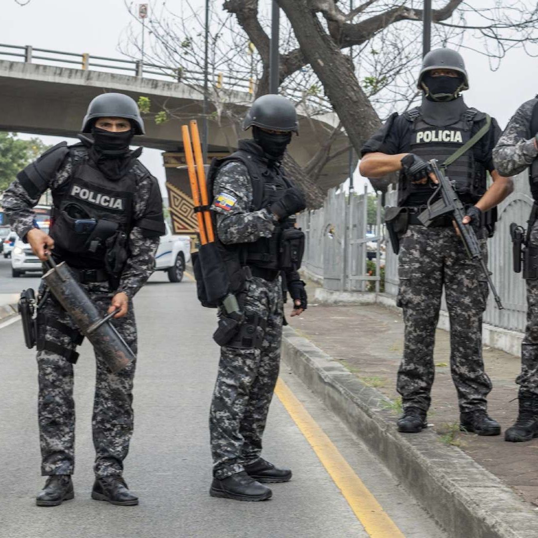 La Violencia Escala en Ecuador; Ataques Dejan al Menos 10 Muertos en Guayaquil