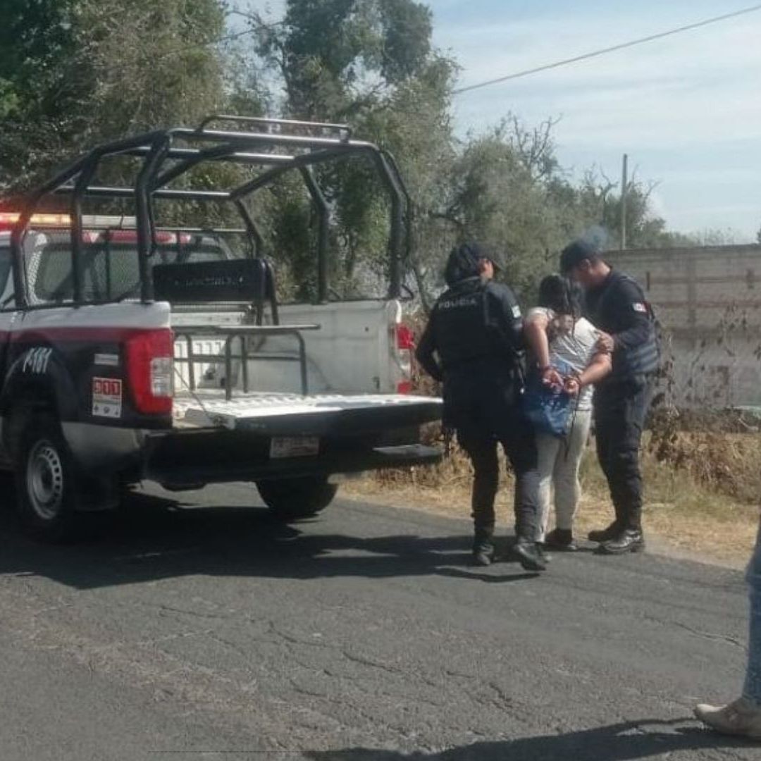 Mujer Detenida por Maltrato Animal y Amenaza con Arma Blanca en Huejotzingo, Puebla