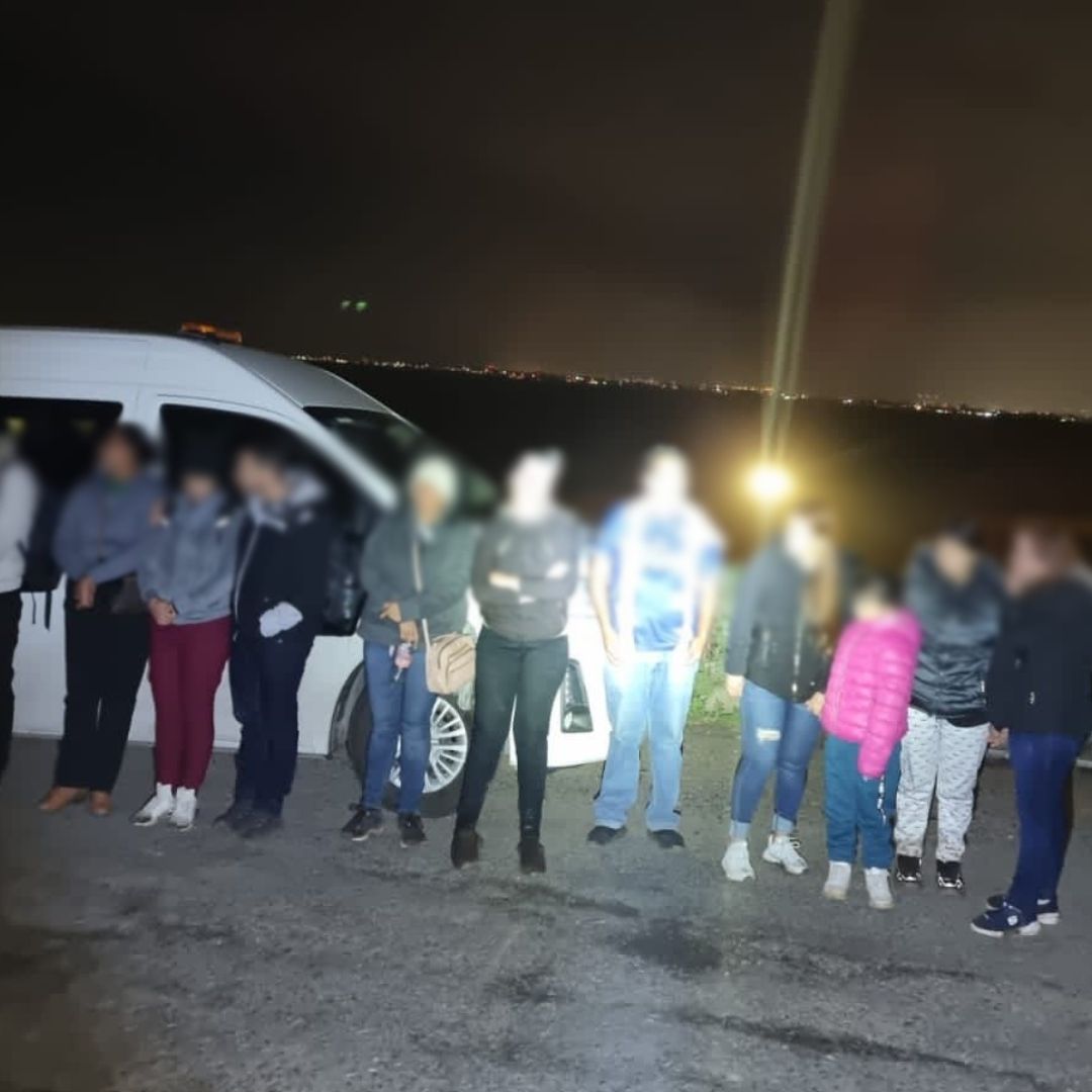 Rescatan a 30 Migrantes Abandonados en Playas de Tijuana