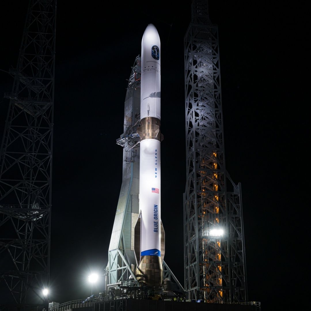 Blue Origin Lanza con Éxito un Nuevo Cohete en su Primer Vuelo de Prueba