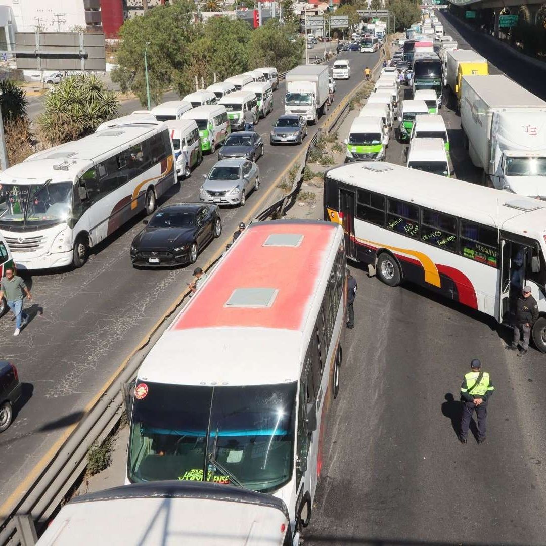 El paro de transportistas provocará un cierre de autopistas este viernes 17 de enero 2025. Esto debes tomar en cuenta