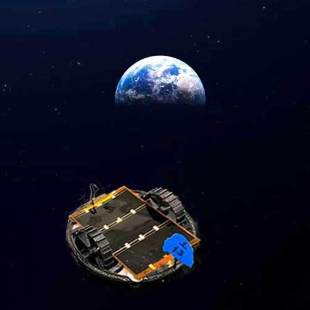 'Colmena' Llega a la Órbita de la Luna; México Apunta a Misiones Espaciales en 2027 y 2030
