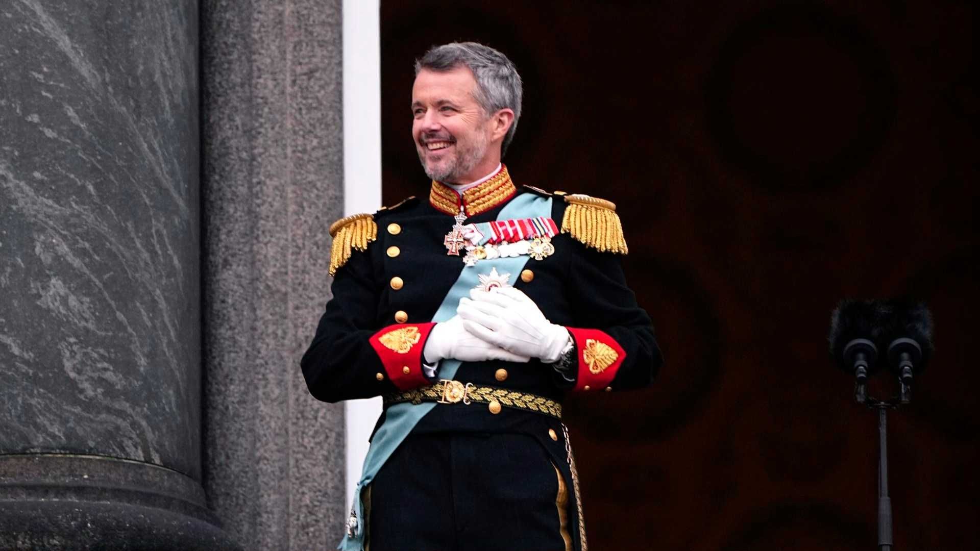 Federico X accede al trono de Dinamarca