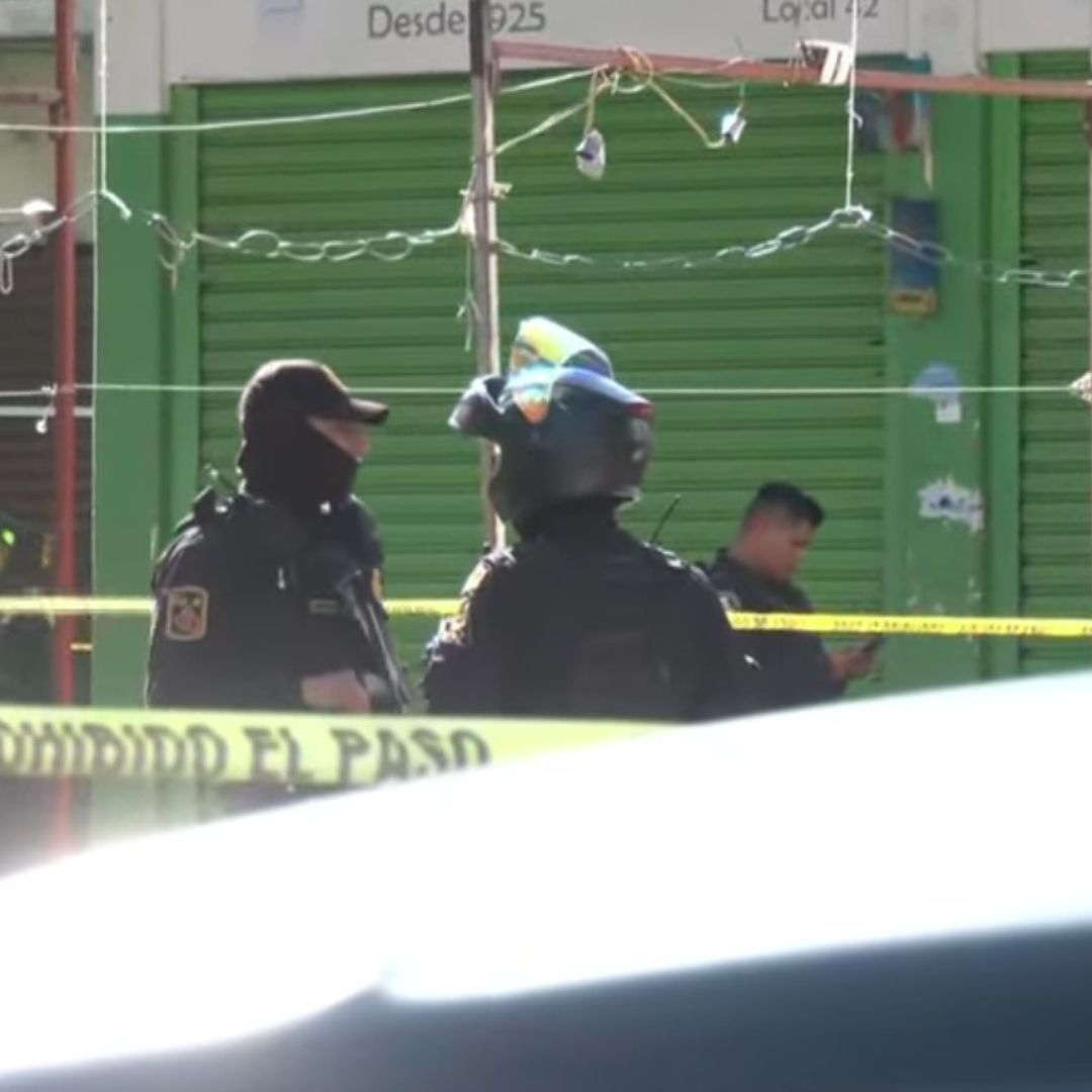 Balacera en Tepito Acaba con la Vida de una Persona a Plena Luz del Día; Agresores Huyen en Moto